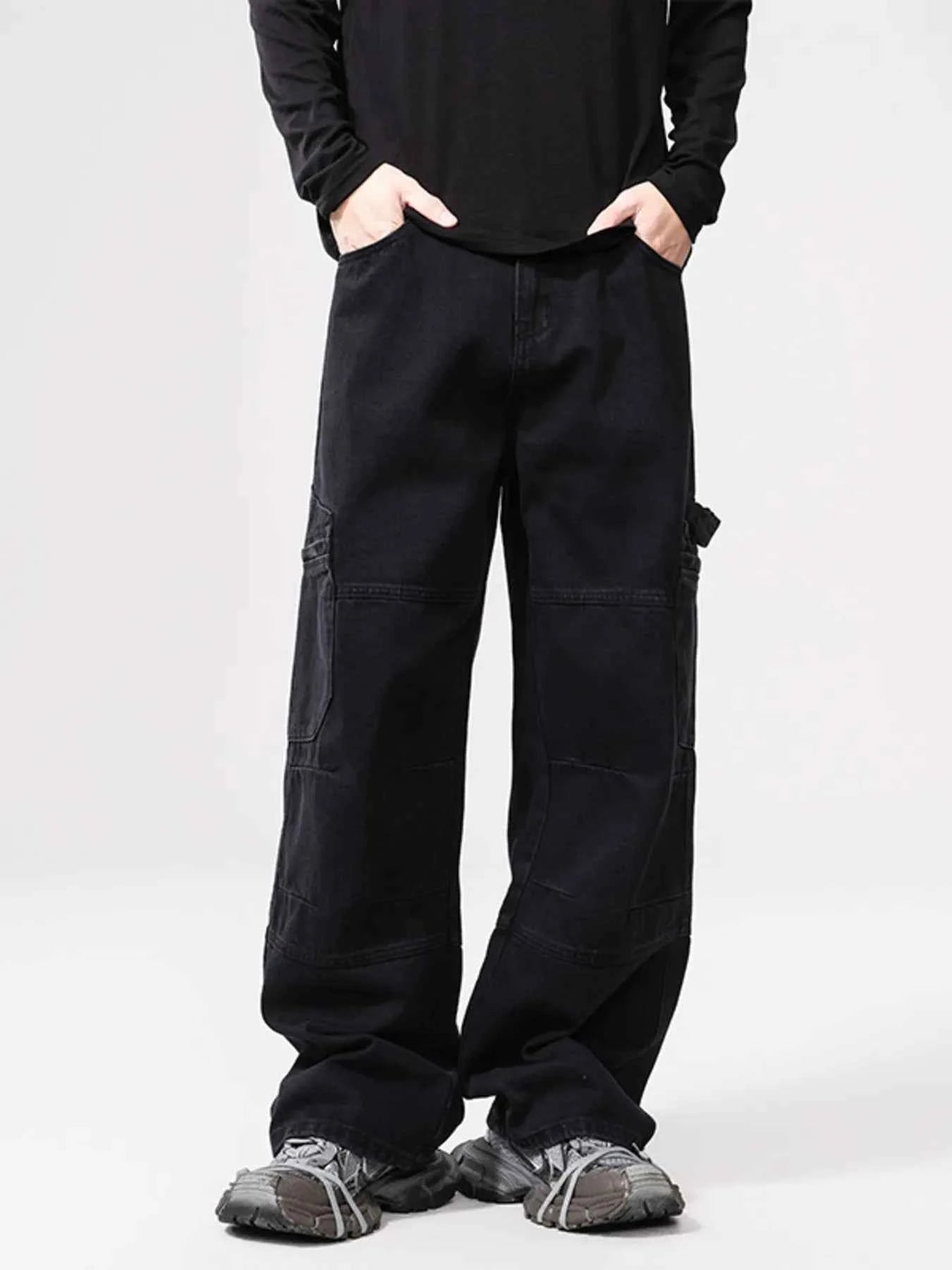 Men's Wide-Leg Jeans