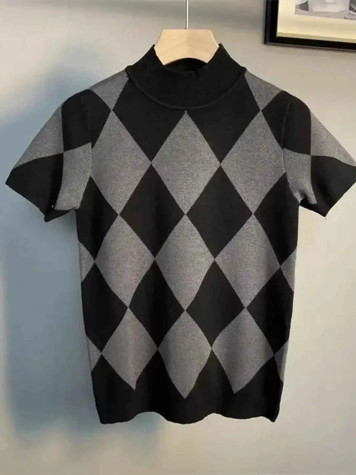 Men's Full Size Diamond Pattern Short Sleeve Knit Top Plus Size