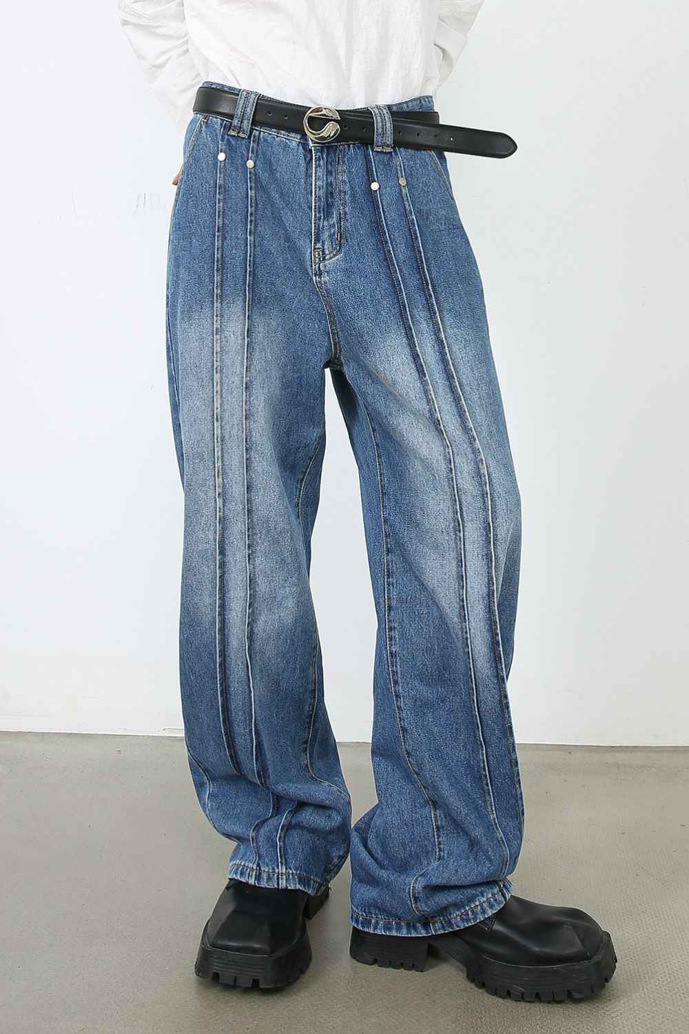 Men's Loose Fit Jeans - Damned Threads