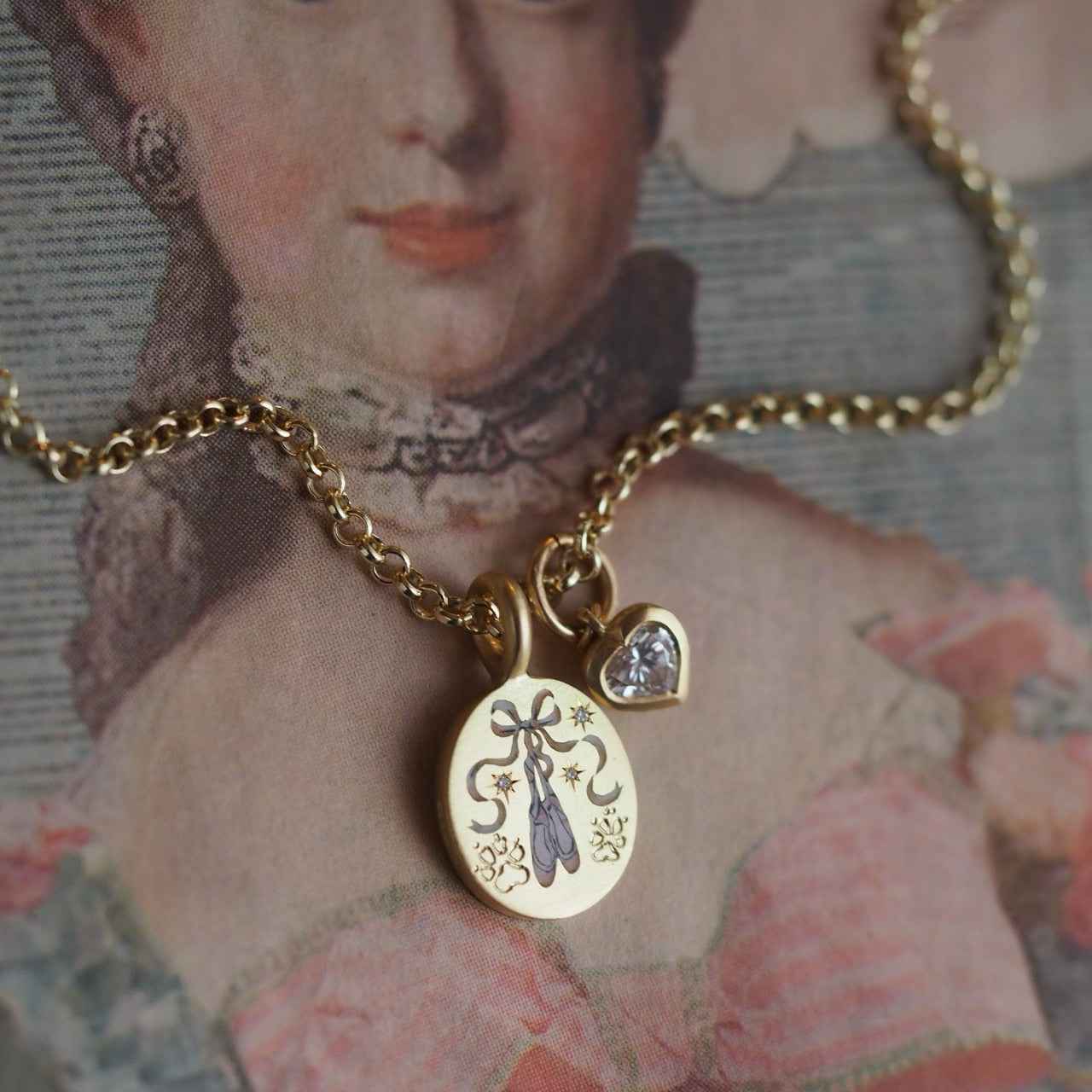 18K Gold Inlaid Zirconia Necklace With Personality Trait Design - Damned Threads