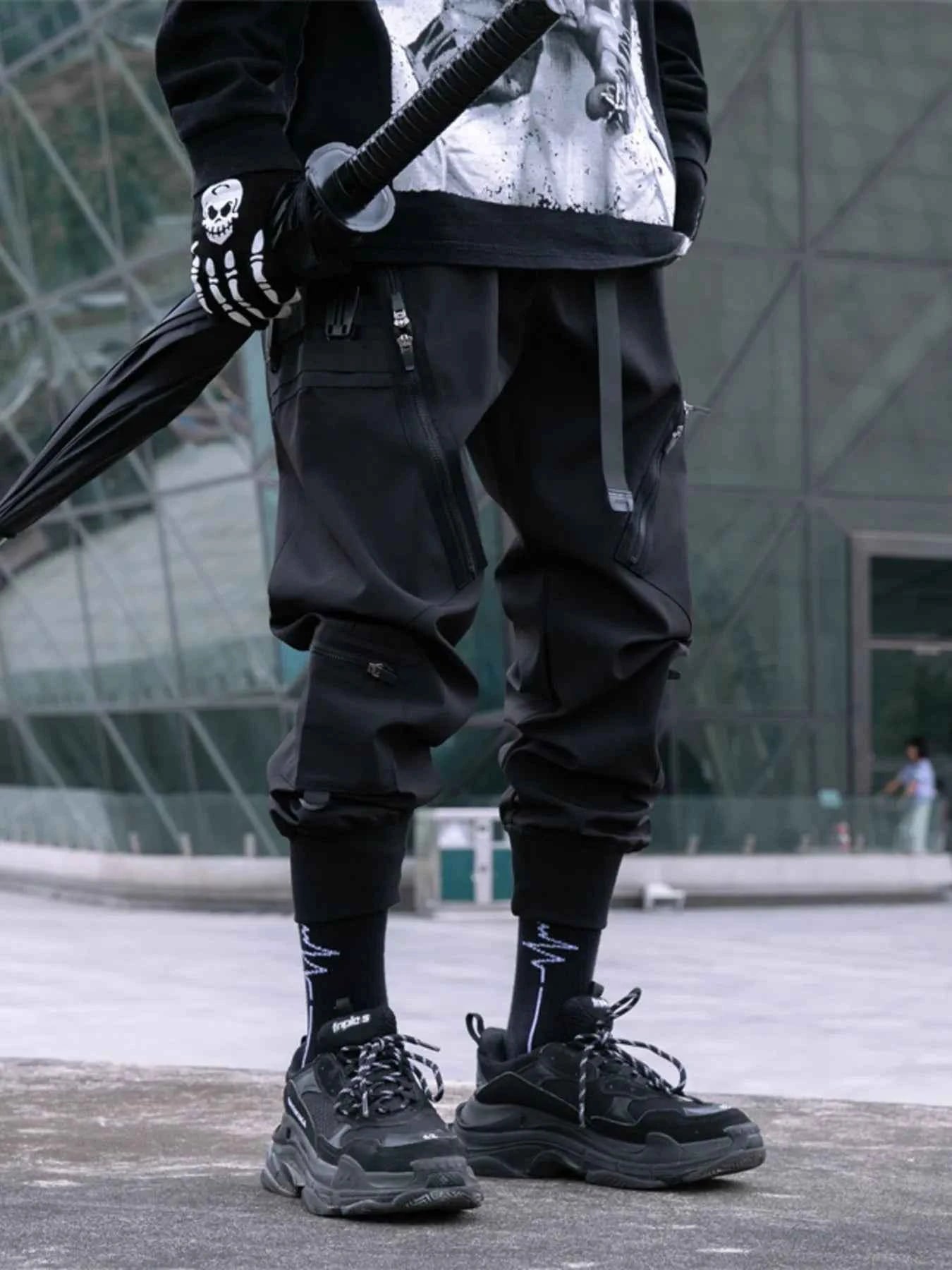 Men's Cargo Joggers with Zip Pockets