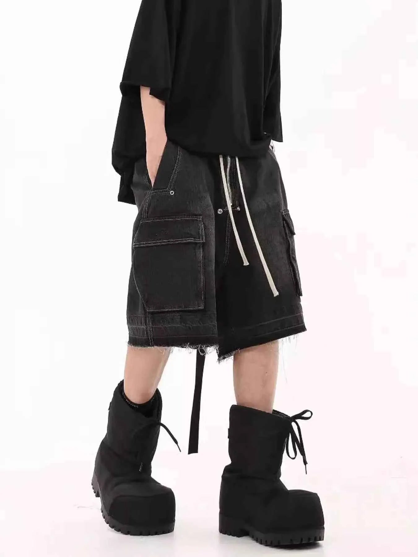 Men's Drawstring Cargo Denim Shorts with Zipper Detail