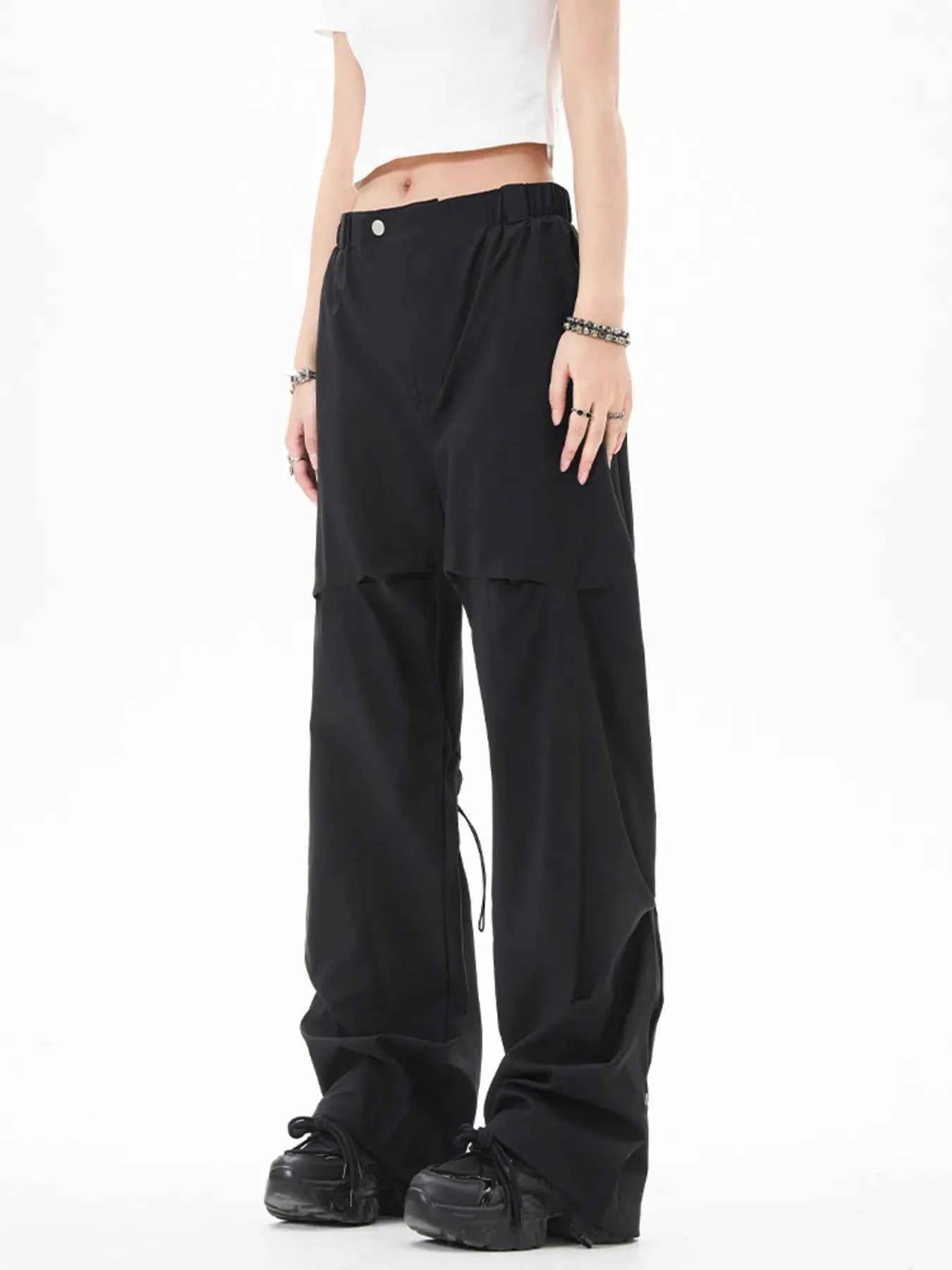 Men's Wide Leg Cargo Pants with Button Detail