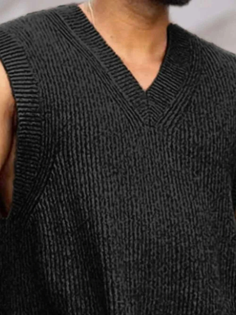 Men's V-Neck Knit Sweater Vest