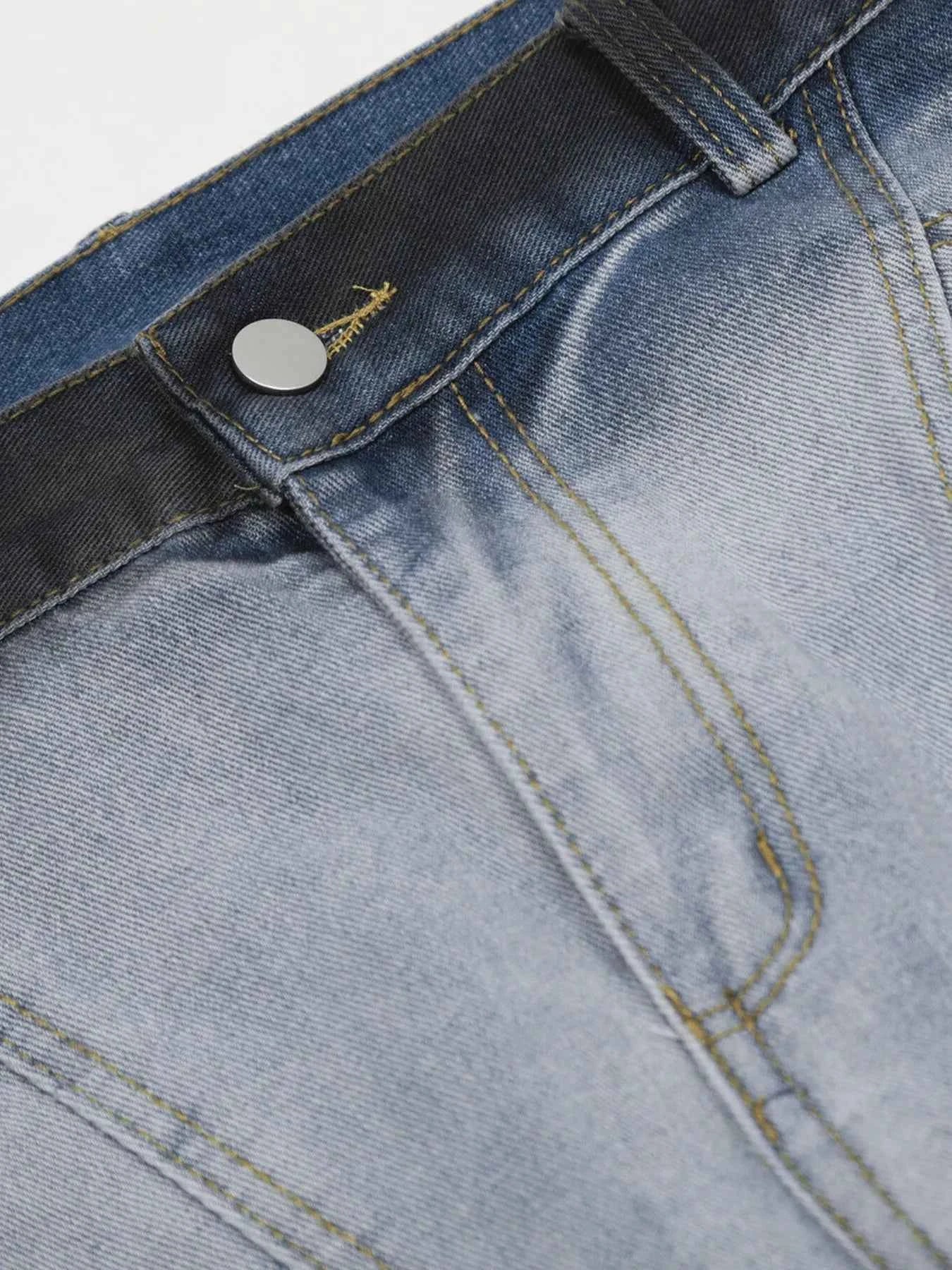 Men's Gradient Curved Jeans with Seam Detail