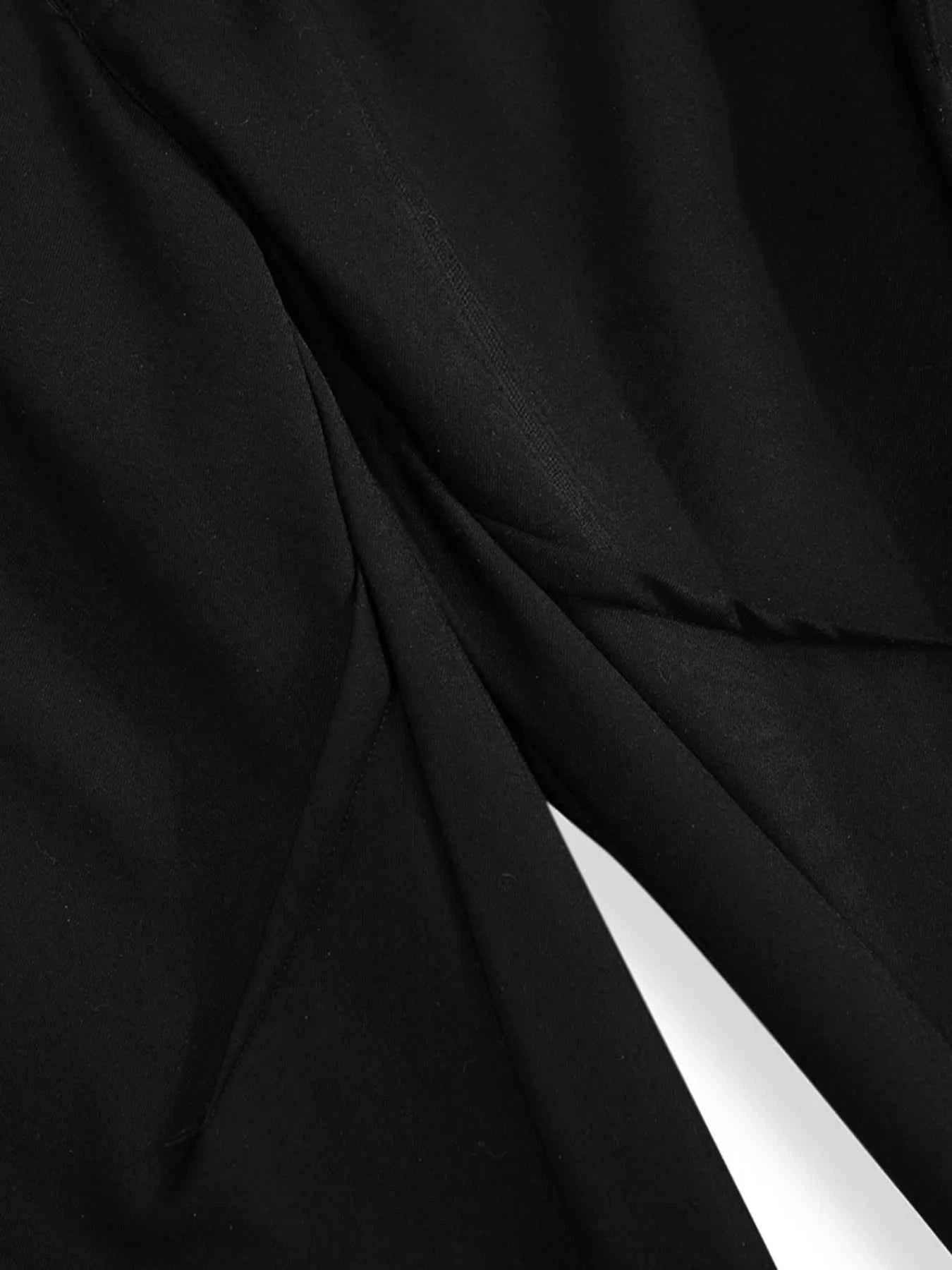 Men's Curved Pants with Relaxed Fit Design