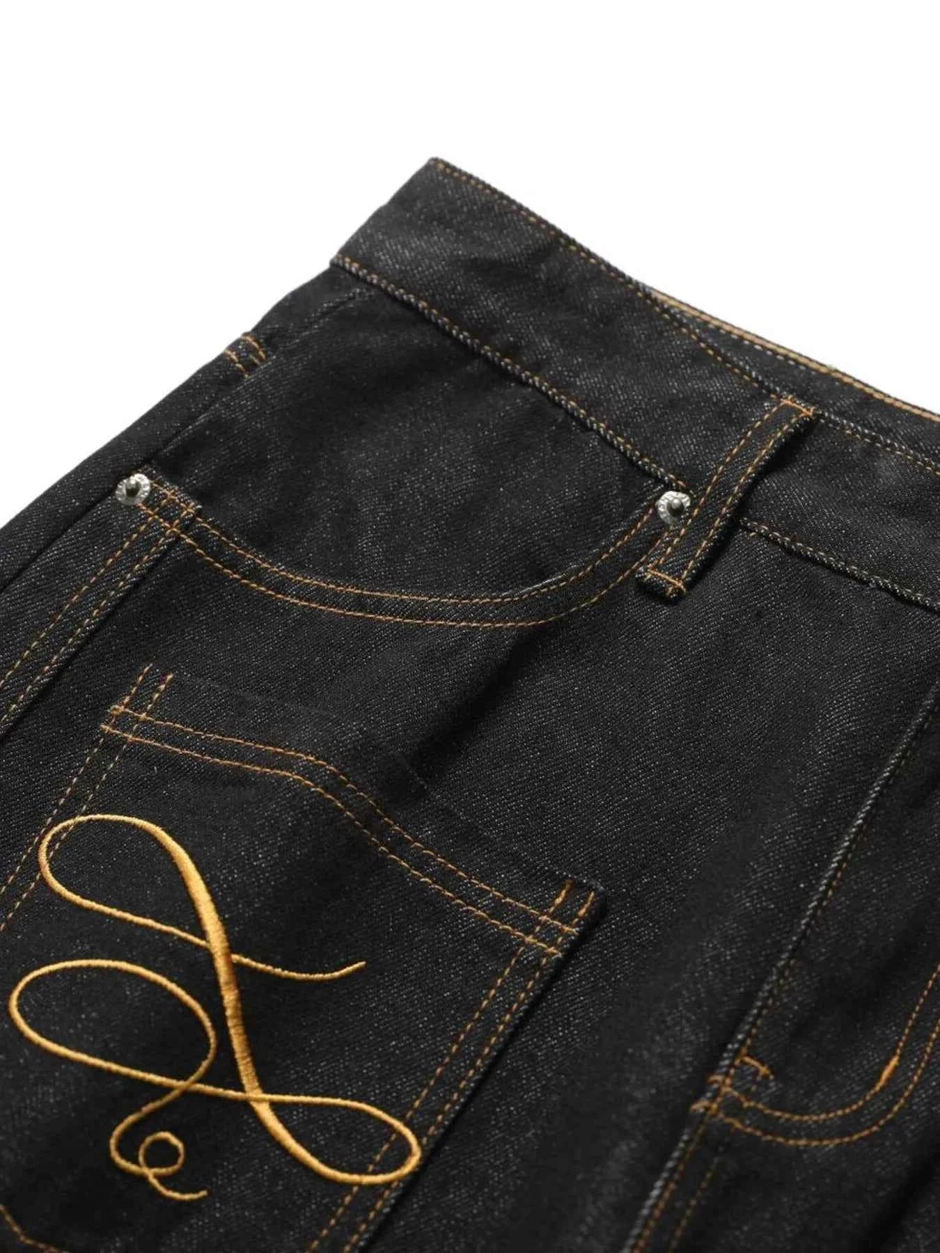 Men's Embroidered Pocket Curved Jeans