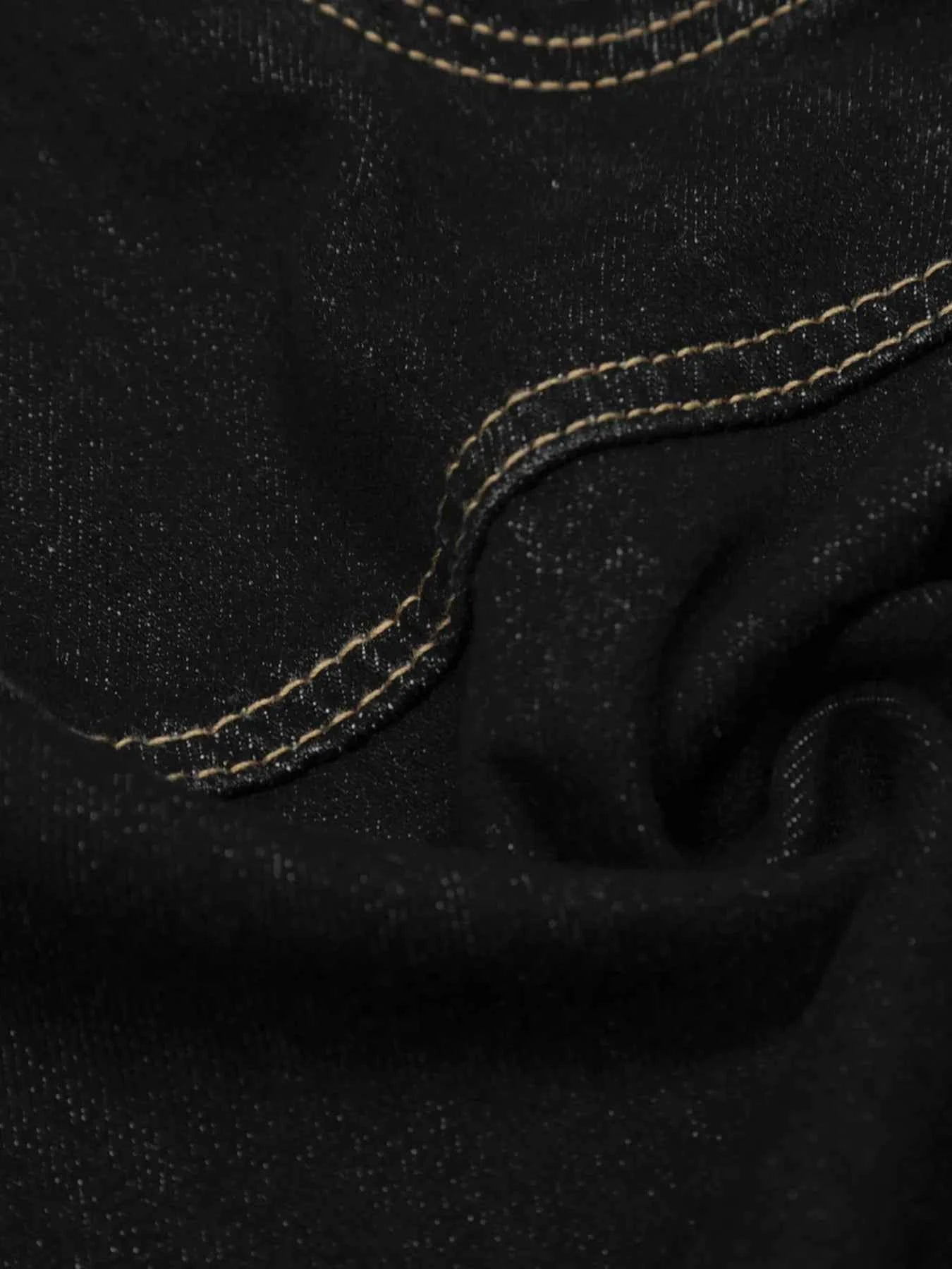 Men's Wide-Leg Denim Shorts with Contrast Stitching