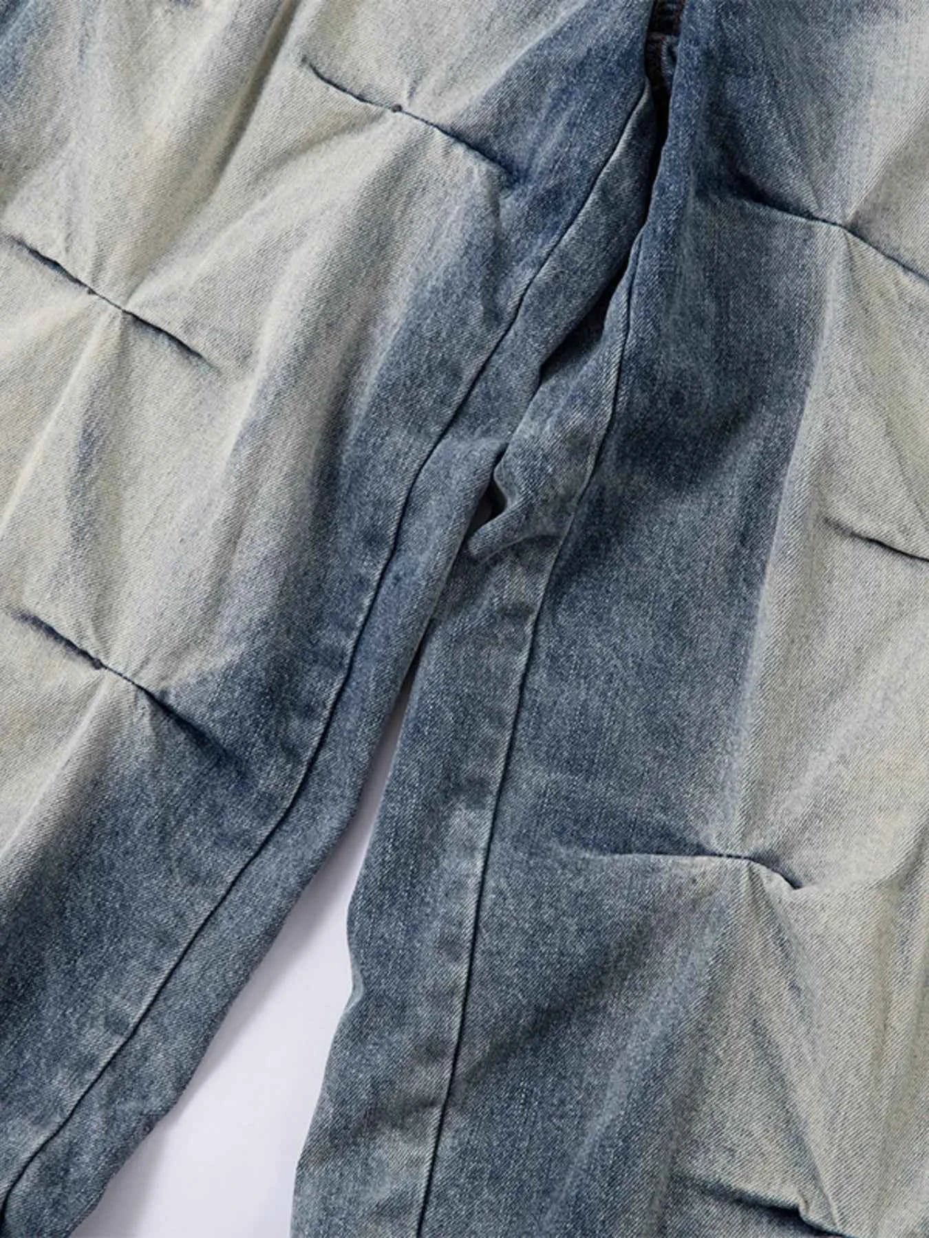 Men's Washed Wide Leg Pleated Jeans