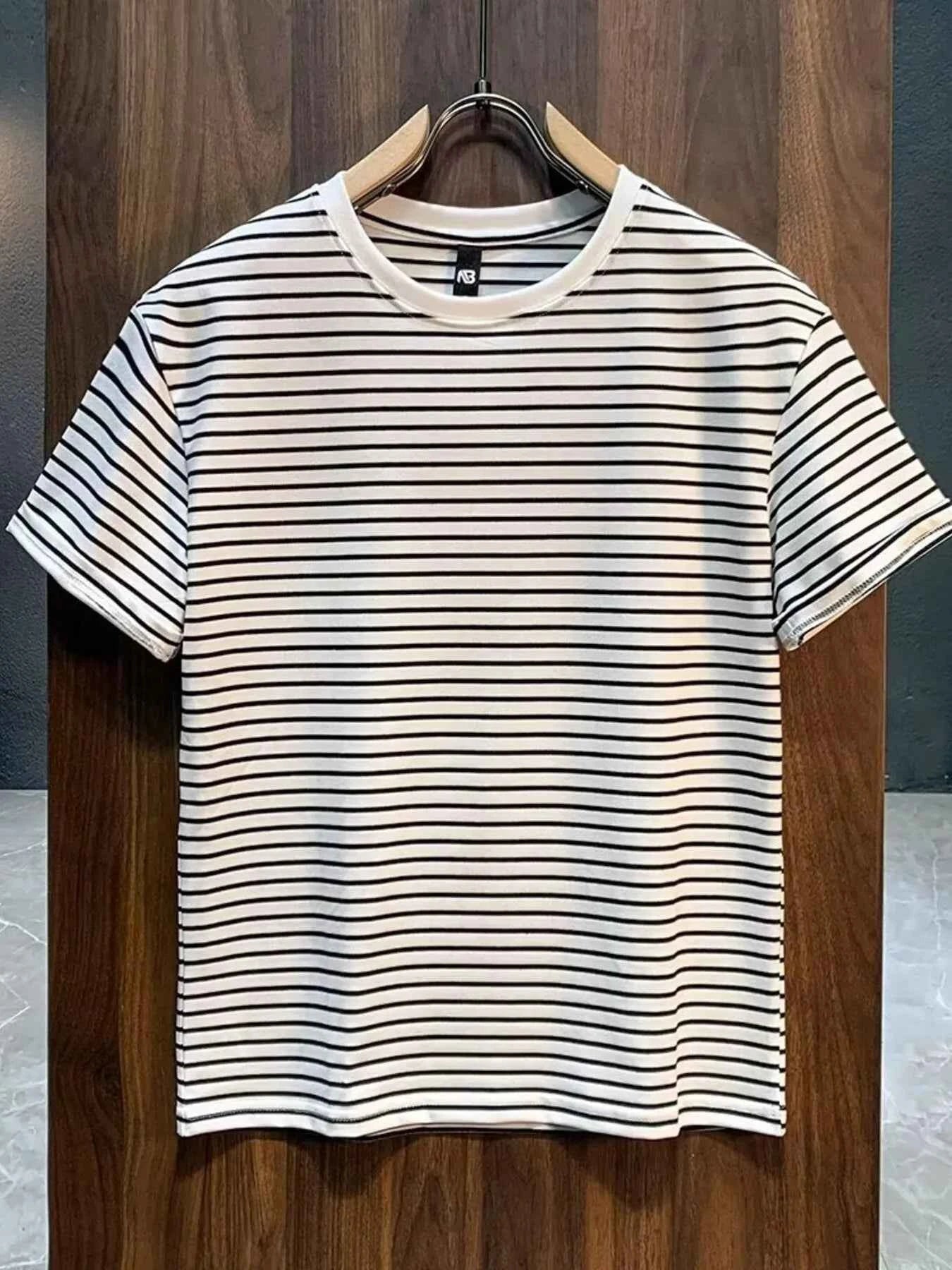 Men's Full Size Round Neck Contrast Striped T-Shirt Plus Size
