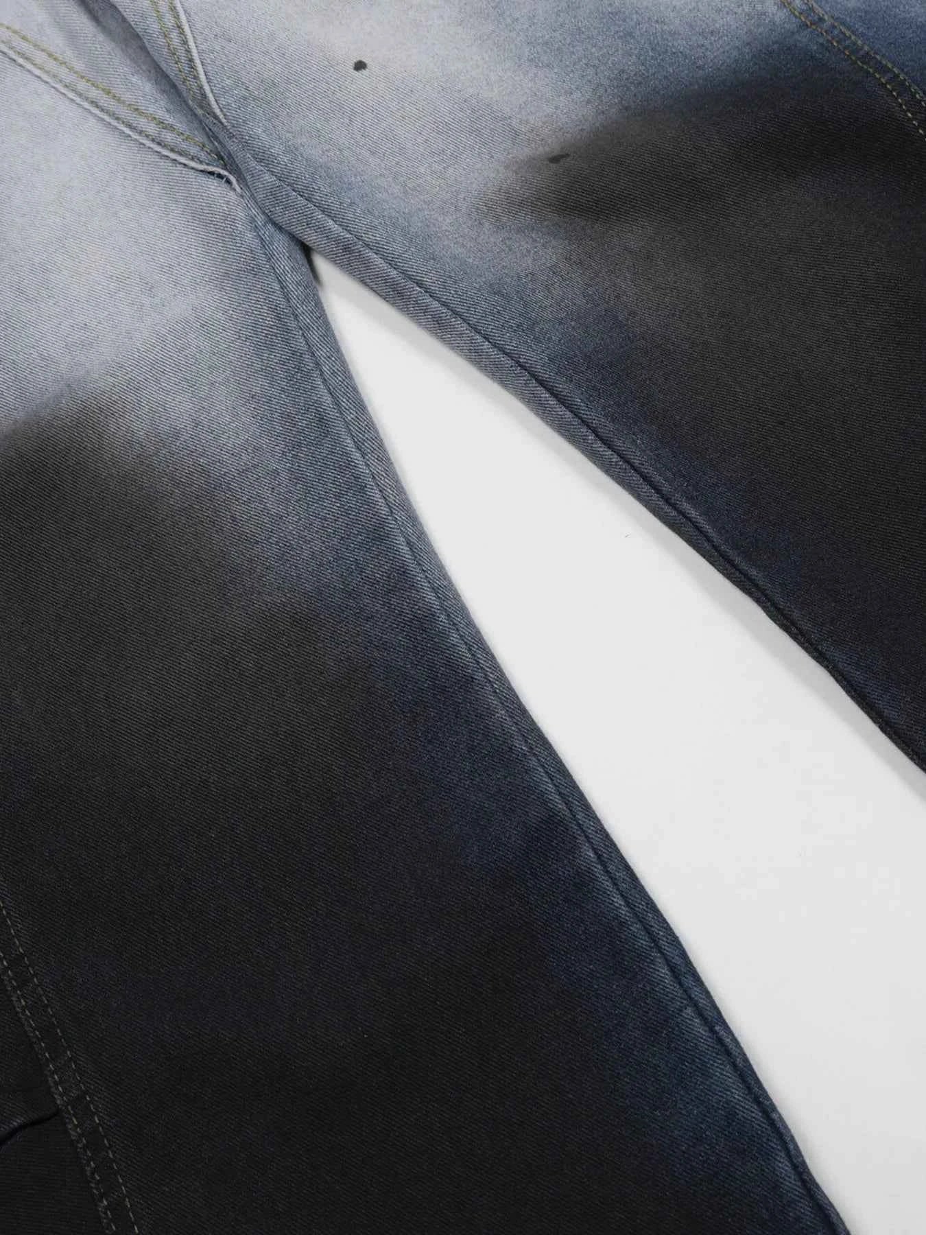 Men's Gradient Curved Jeans with Seam Detail