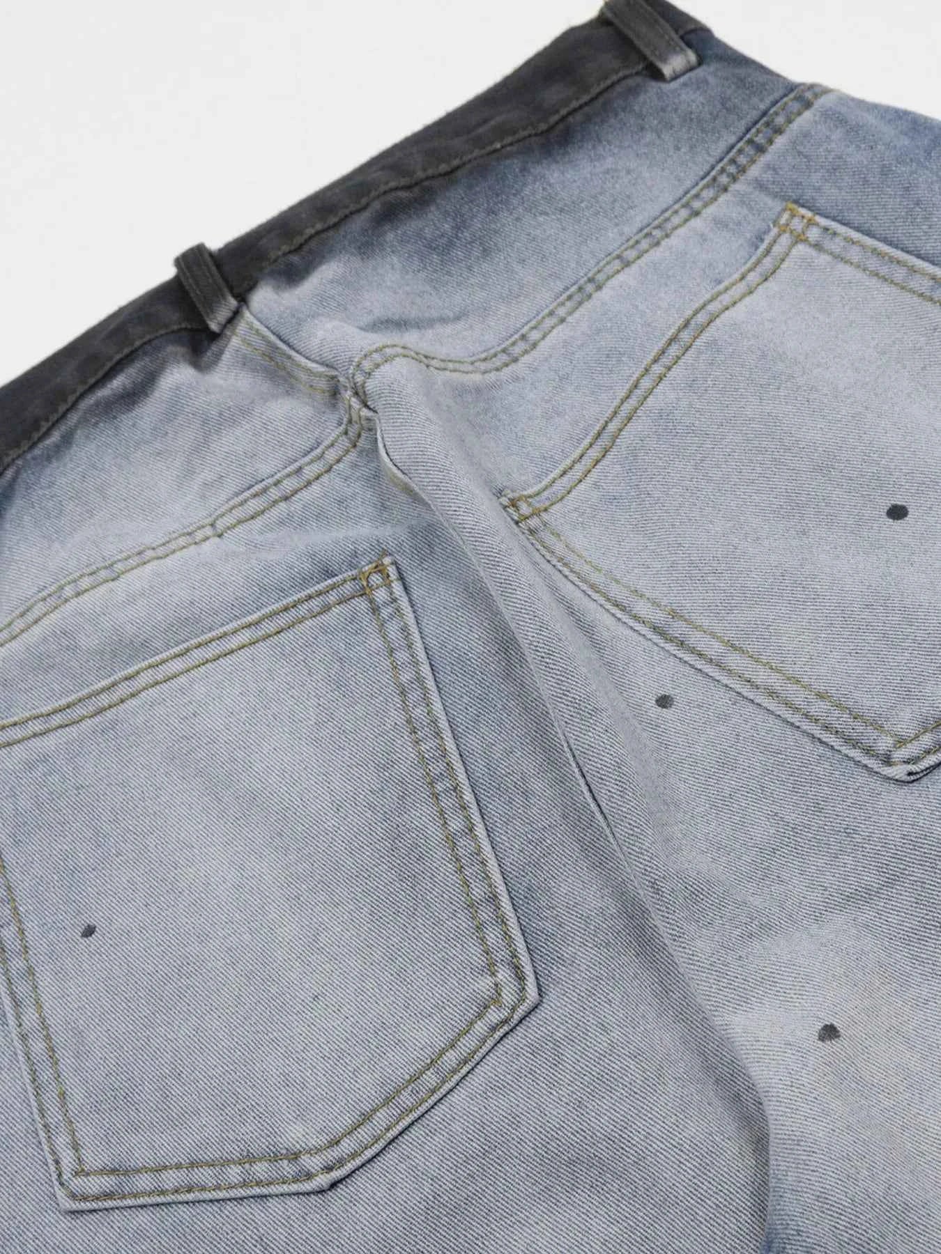 Men's Gradient Curved Jeans with Seam Detail