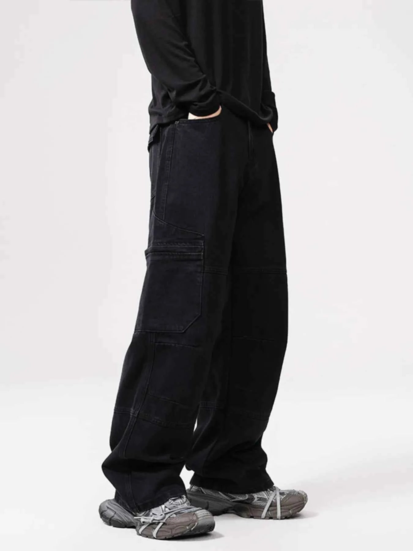 Men's Wide-Leg Jeans