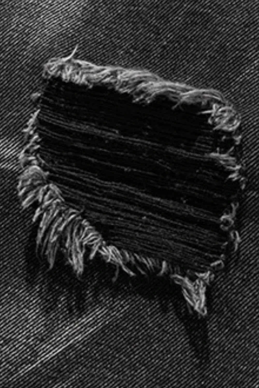 Men's Plus Size Distressed Cargo Denim Shorts