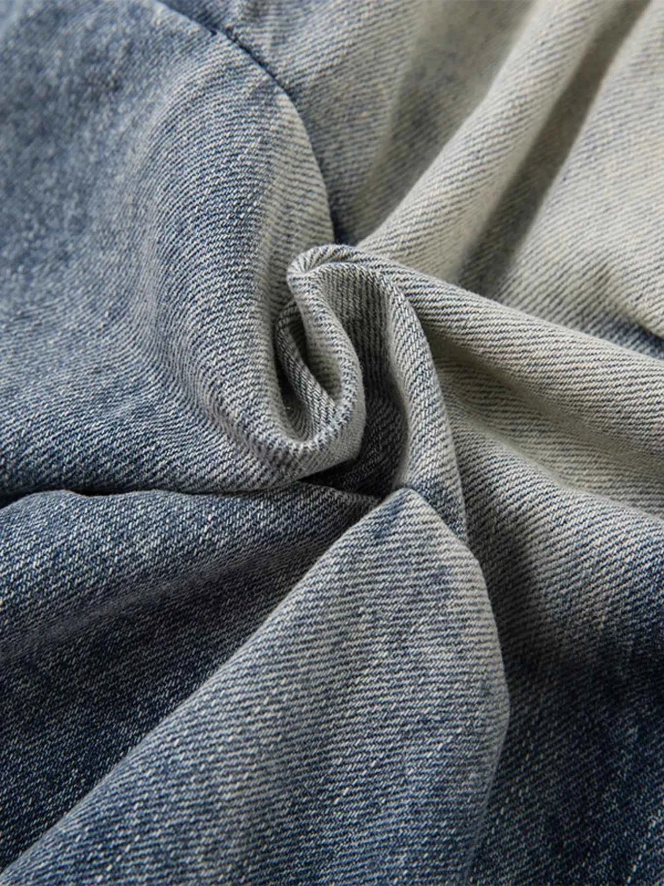 Men's Washed Wide Leg Pleated Jeans