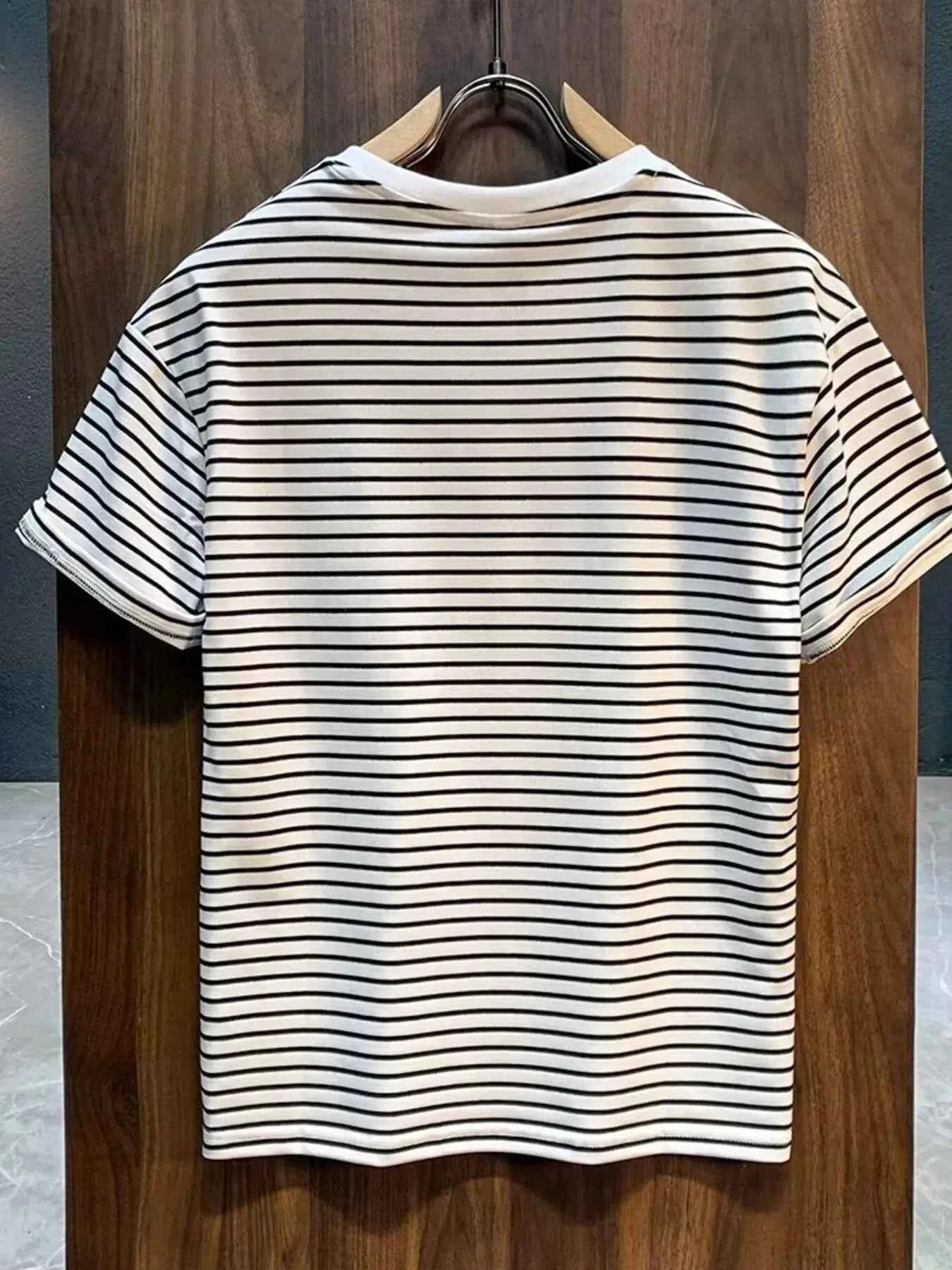 Men's Full Size Round Neck Contrast Striped T-Shirt Plus Size