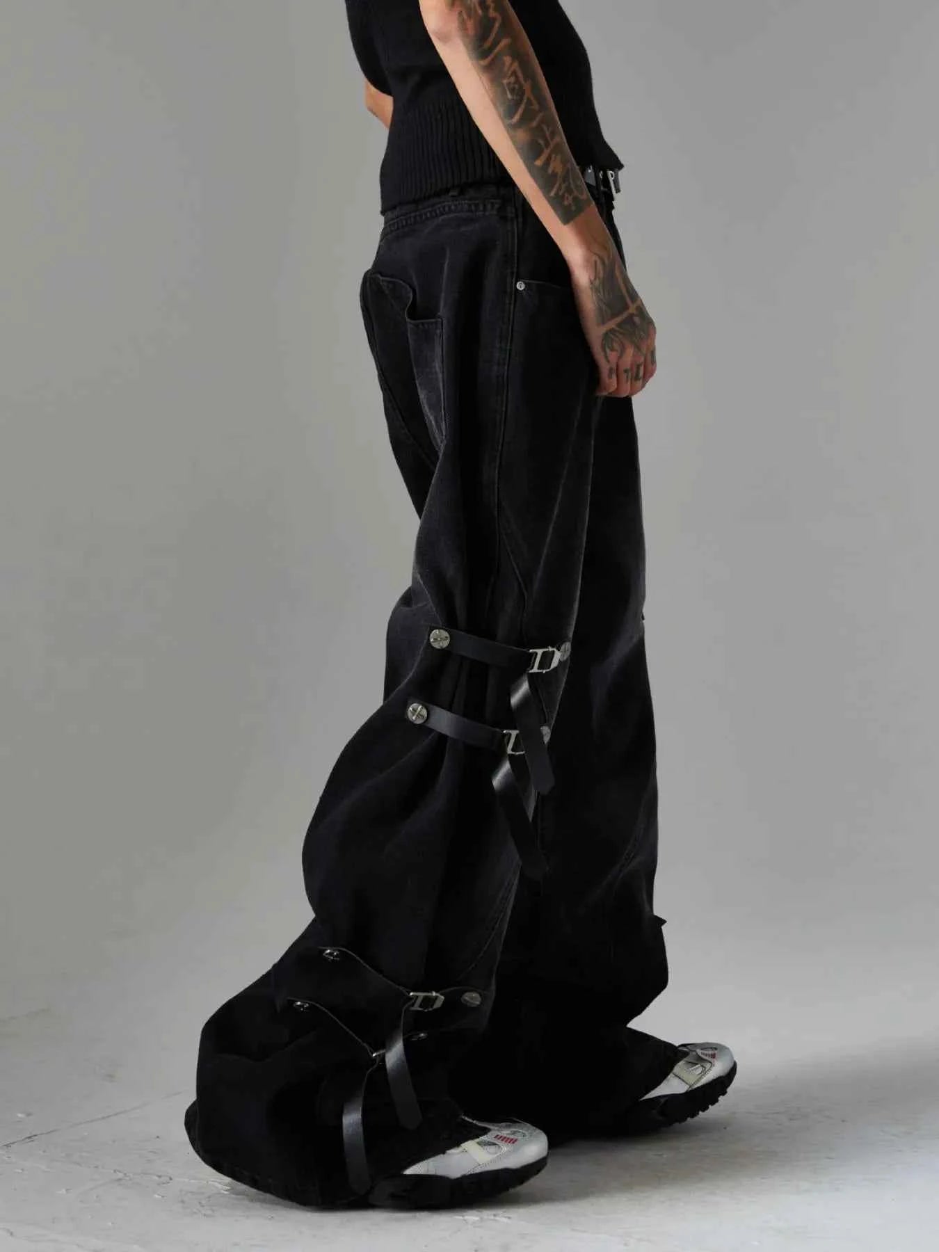 Men's Washed Jeans with Pockets