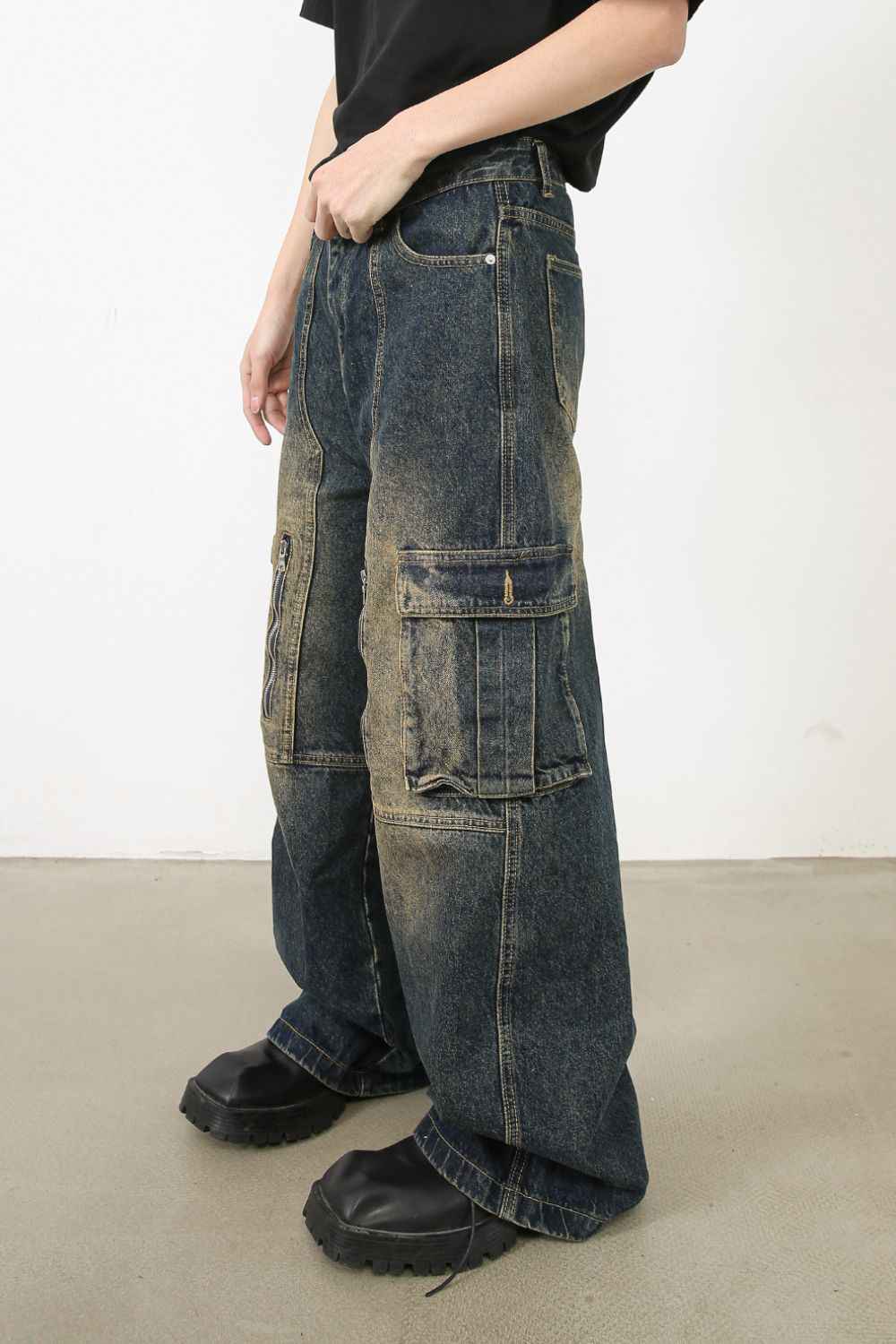 Men's Wide Leg Cargo Jeans - Damned Threads