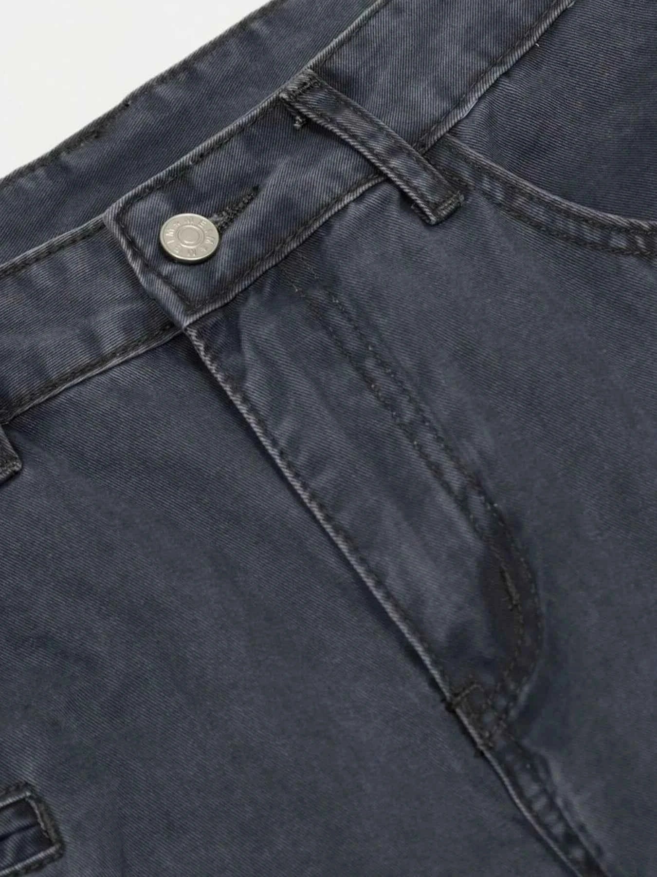 Men's Wide Leg Cargo Pants with Stitching Detail