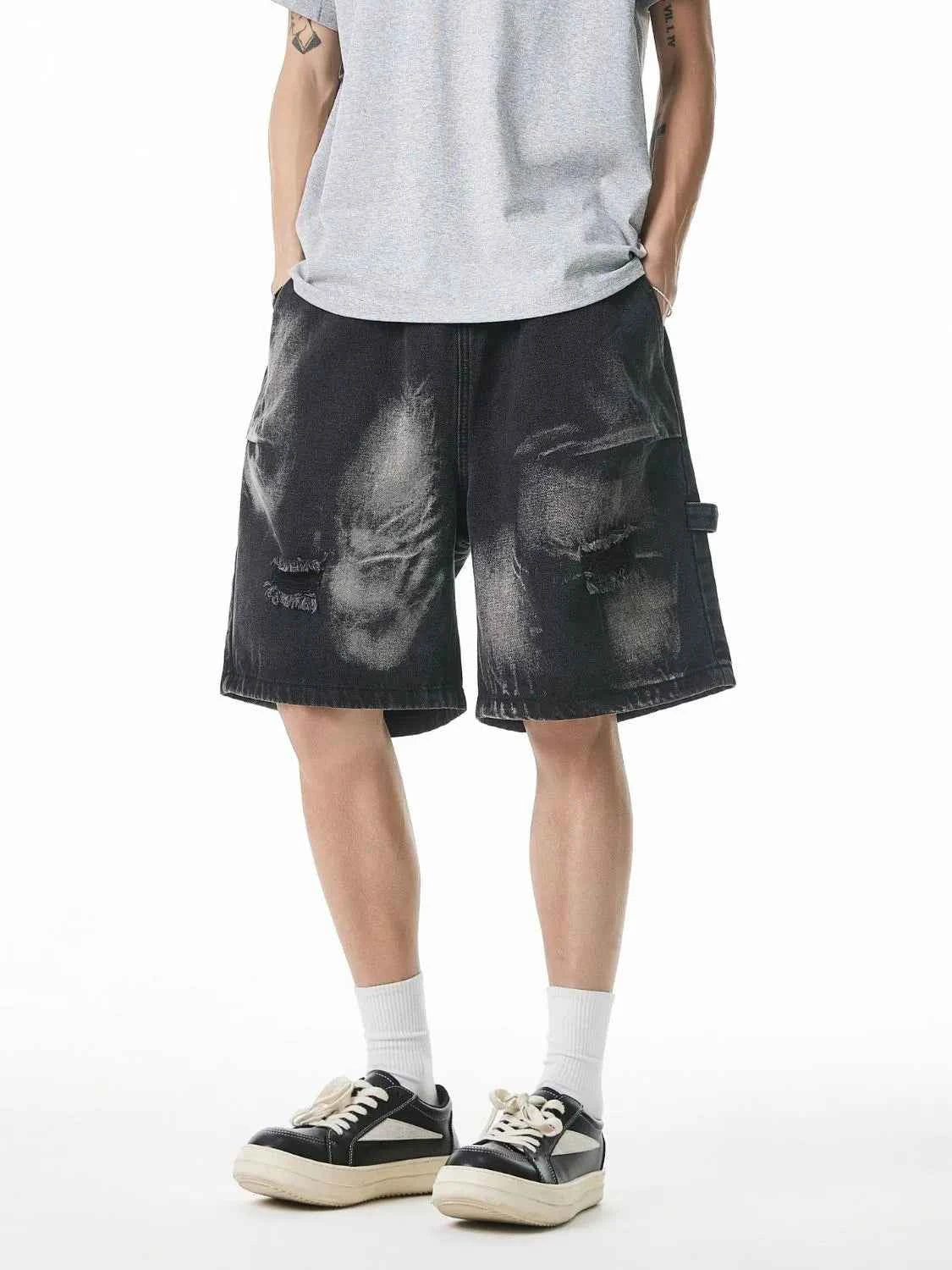 Men's Plus Size Distressed Cargo Denim Shorts