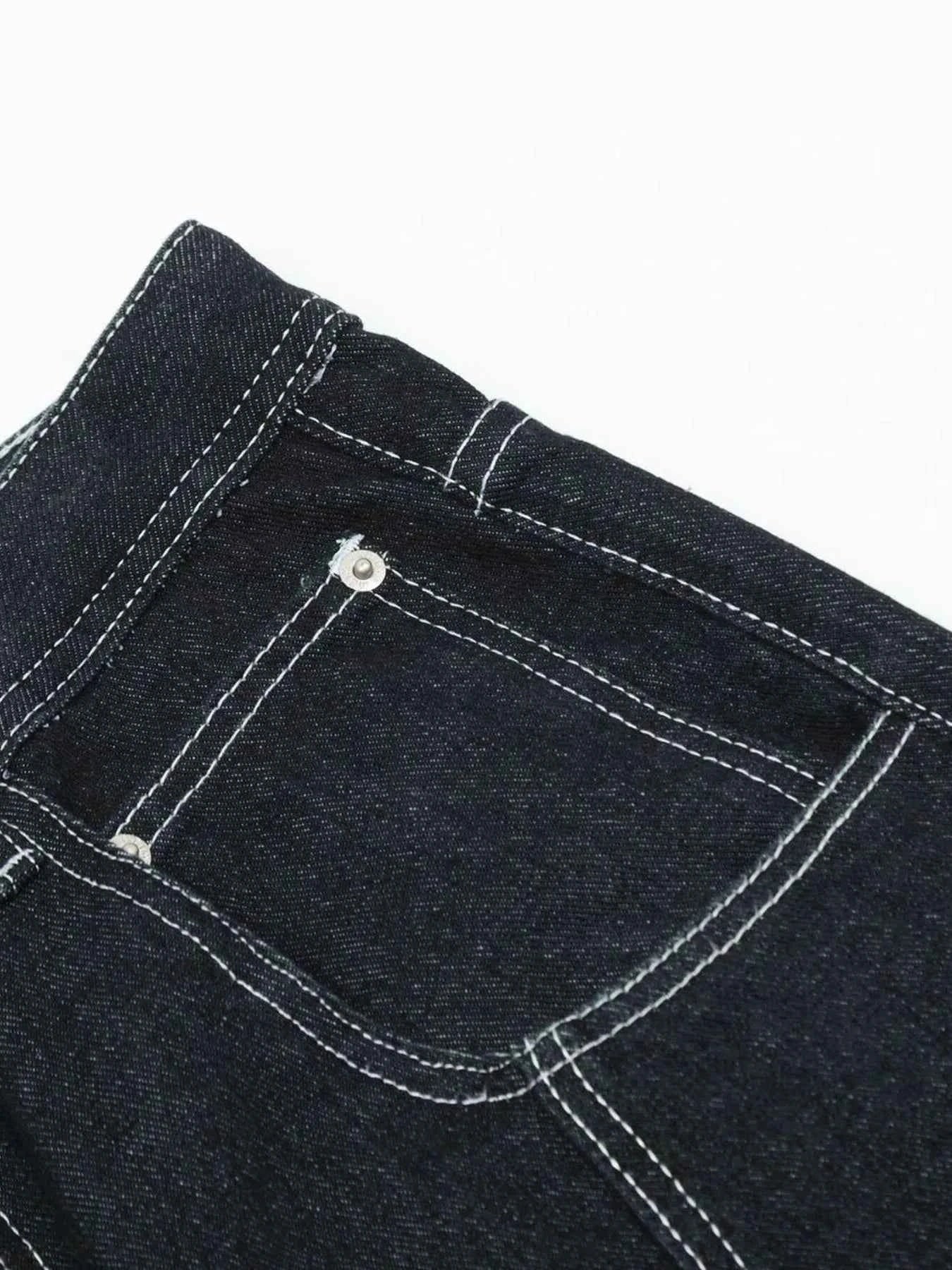 Men's Cargo Straight Jeans with Contrast Stitching
