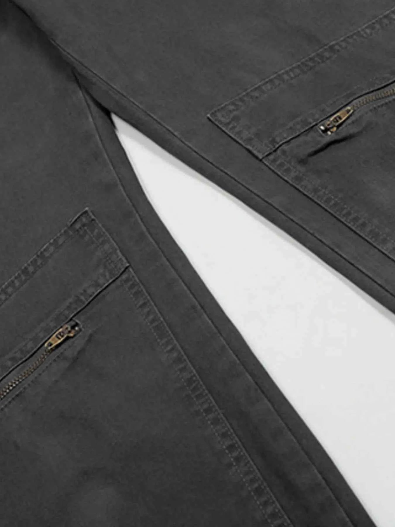 Men's Oversized Wide Leg Jeans with Multiple Pockets