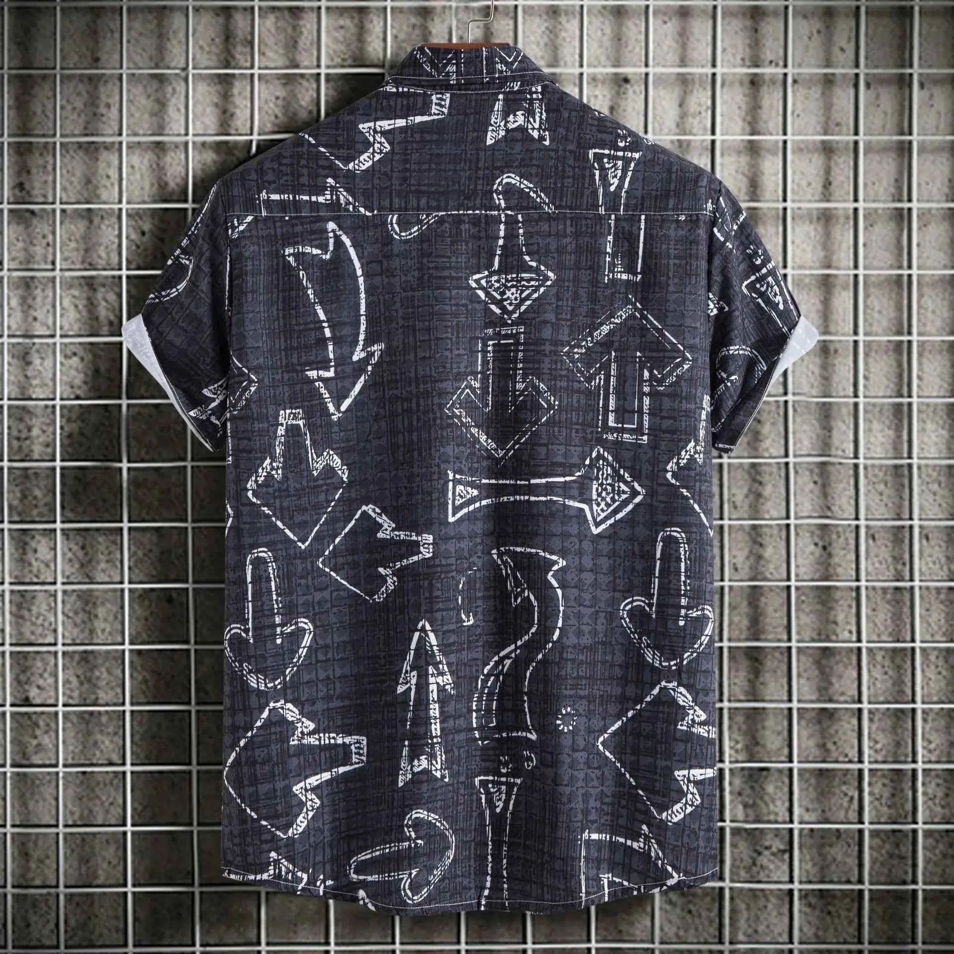 Men's Plus Size Arrow Print Short Sleeve Button Down Shirt