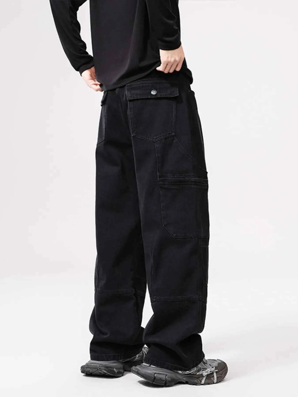 Men's Wide-Leg Jeans