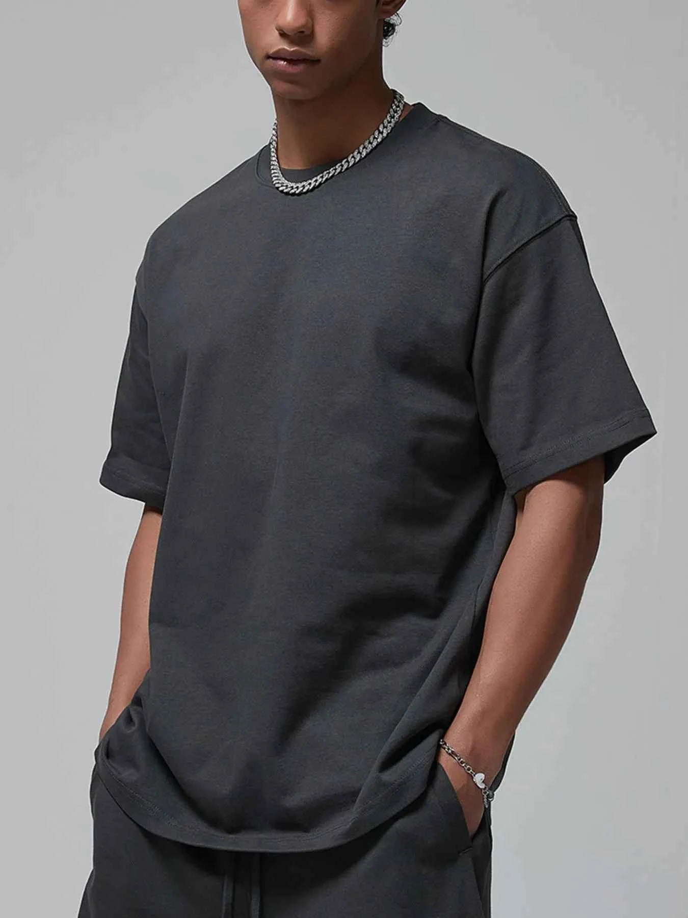 Men's Oversized Crew Neck T-Shirt