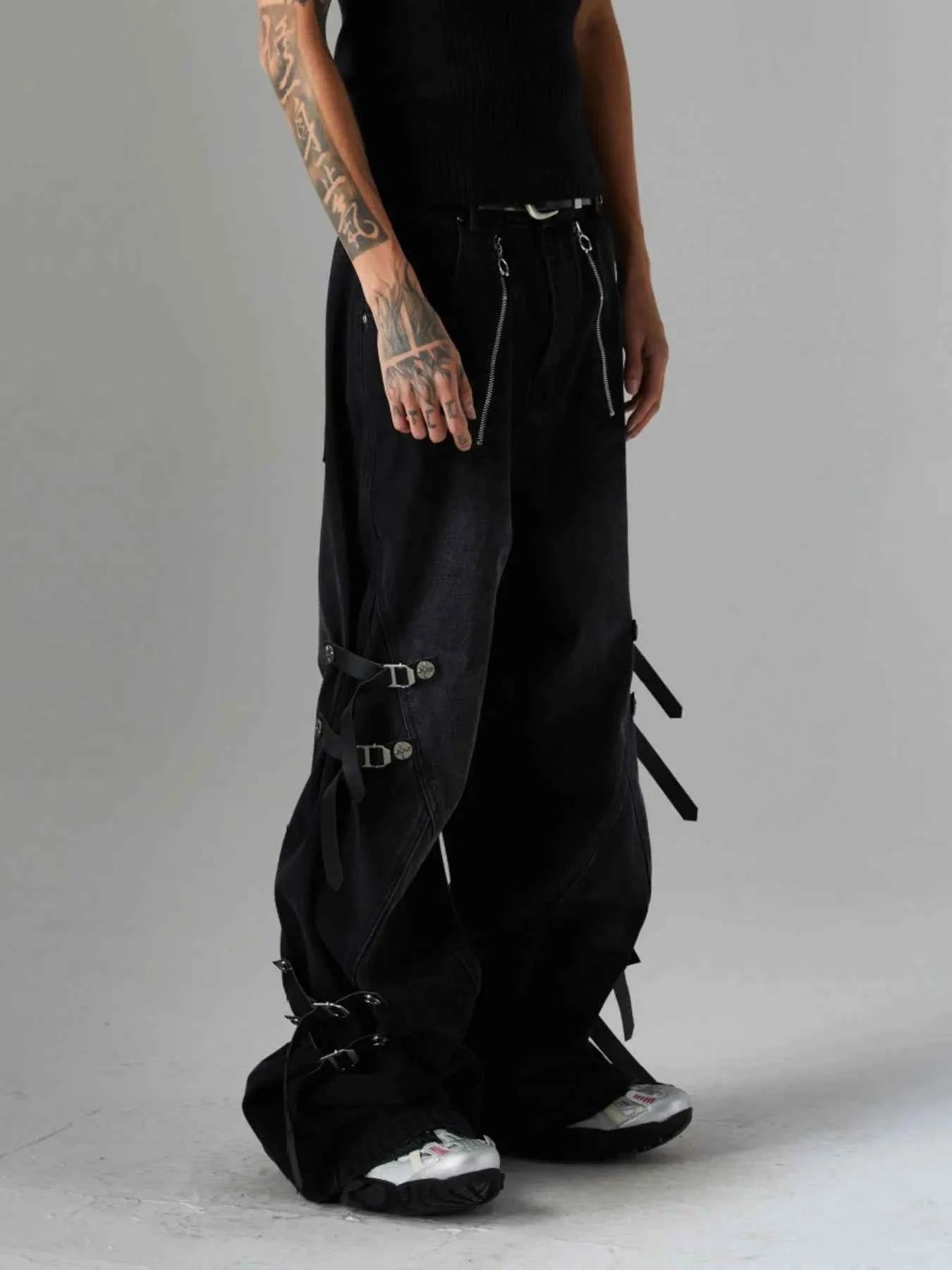 Men's Washed Jeans with Pockets