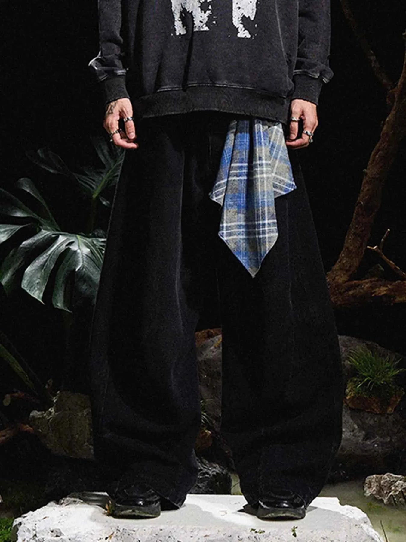 Men's Wide Leg Jeans