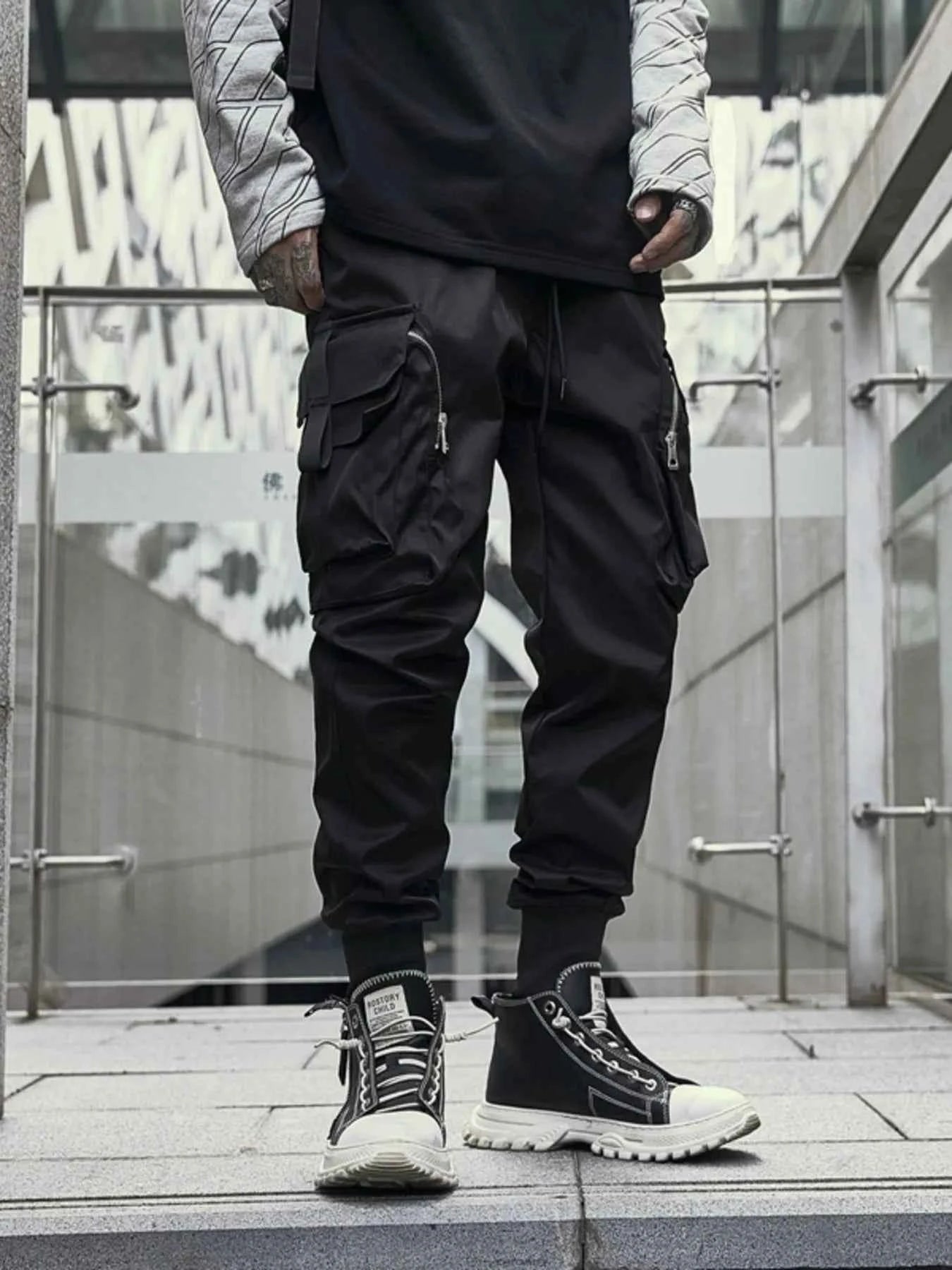 Men's Cargo Joggers with Multi-Pockets