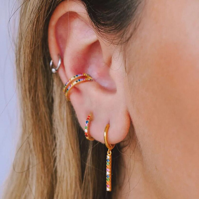 18K Gold Tassel Earrings With Rhinestone Design - Damned Threads