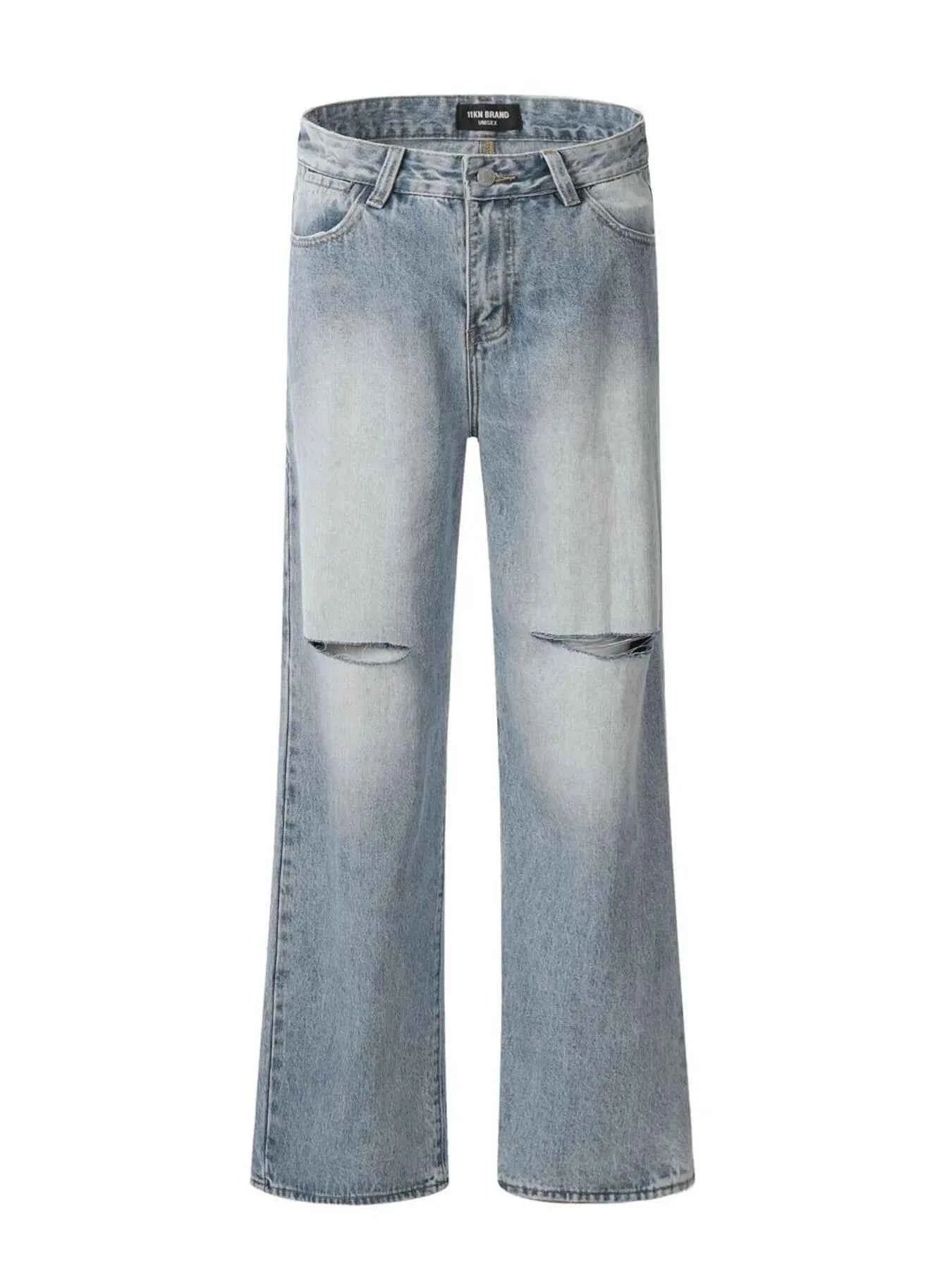 Men's Distressed Wide Leg Wash Jeans