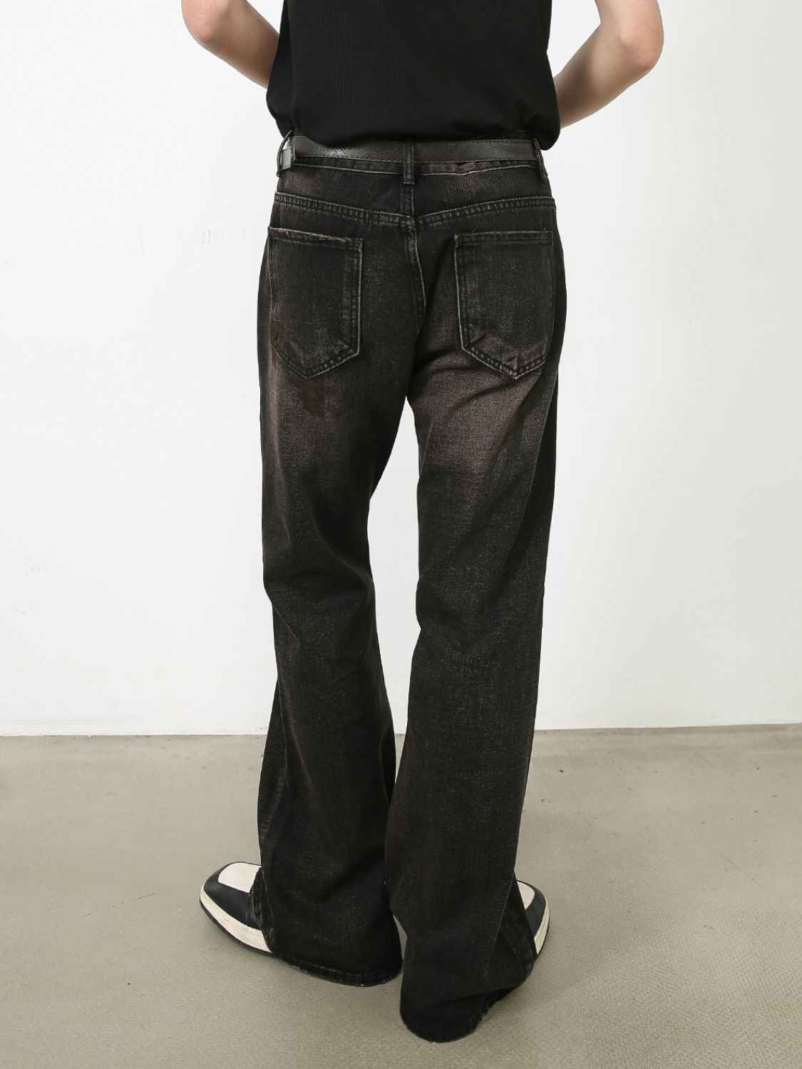 Men's Mid Rise Jeans with Pockets - Damned Threads