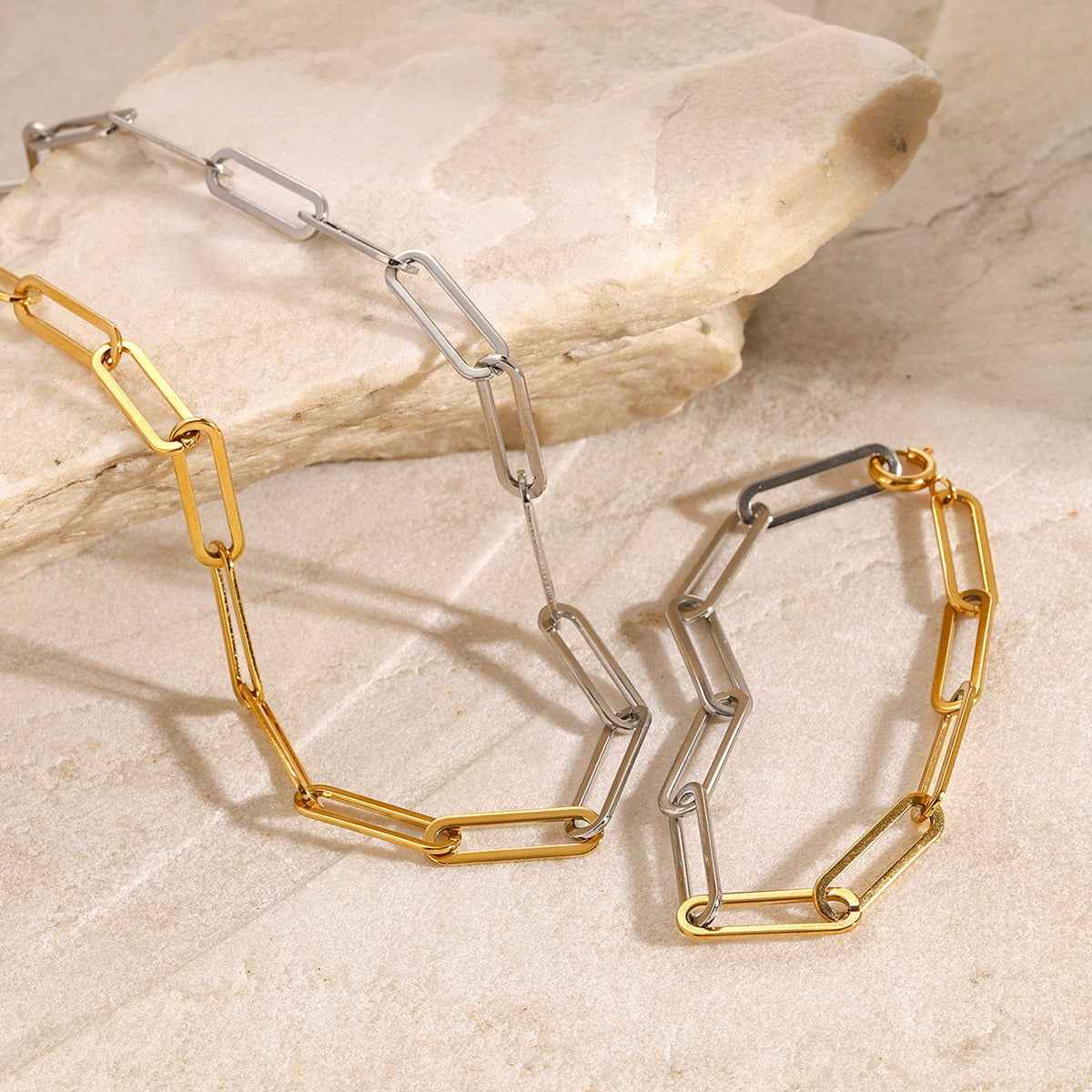 18K Gold Circular Chain With Gold And Silver Color Contrasting Design - Damned Threads