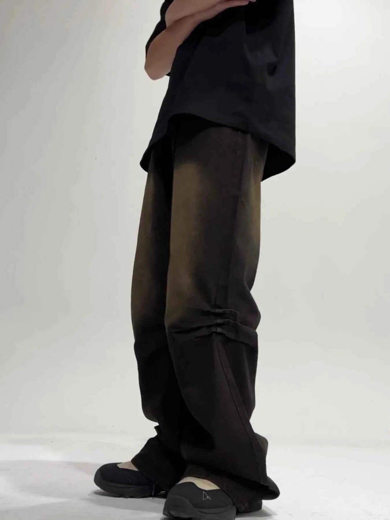 Men's Relaxed Fit Vintage Wash Flare Jeans