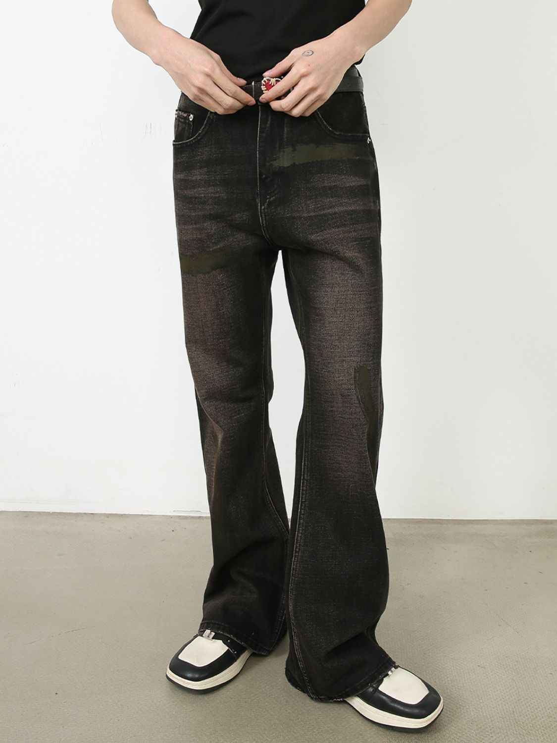 Men's Mid Rise Jeans with Pockets - Damned Threads