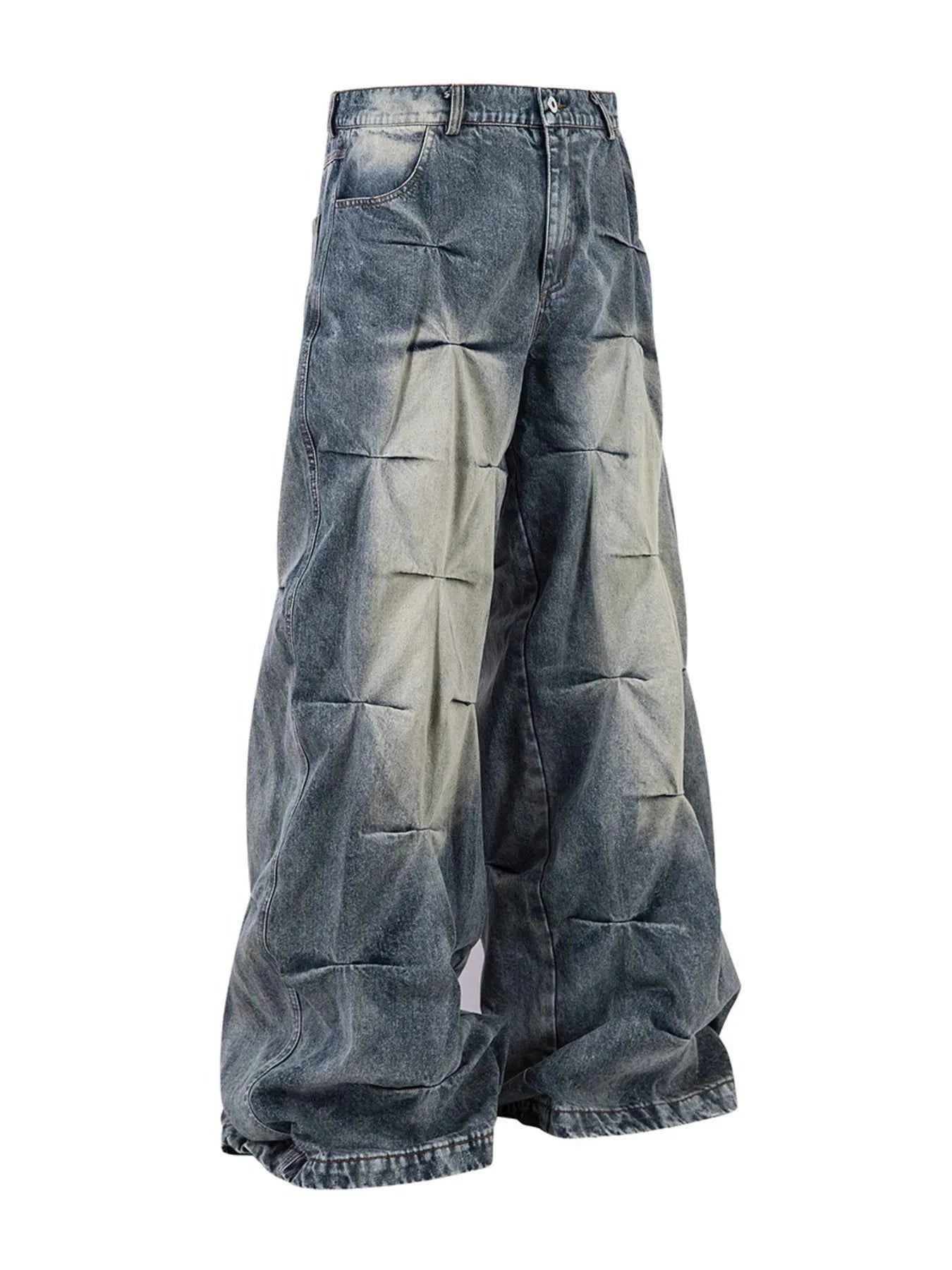 Men's Washed Wide Leg Pleated Jeans