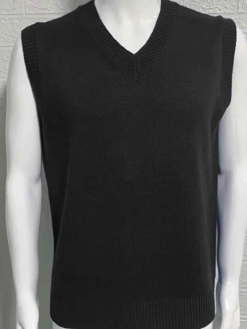 Men's V-Neck Knit Sweater Vest