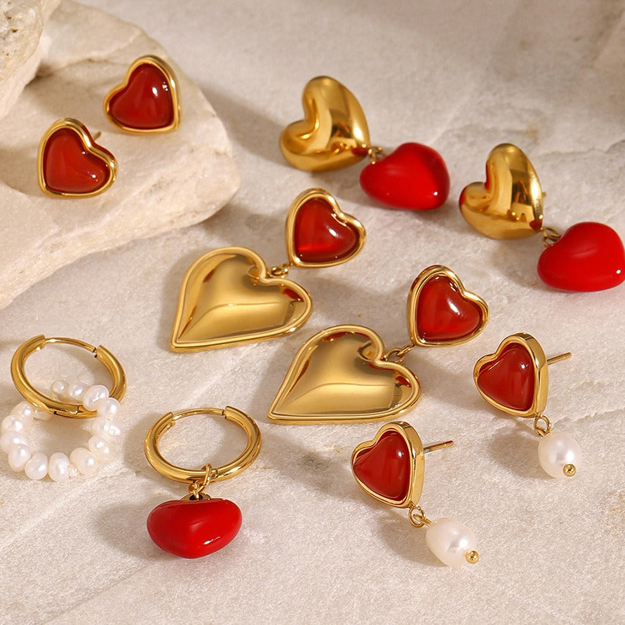 18K Gold Heart-Shaped Earrings With Oil Drop Design - Damned Threads