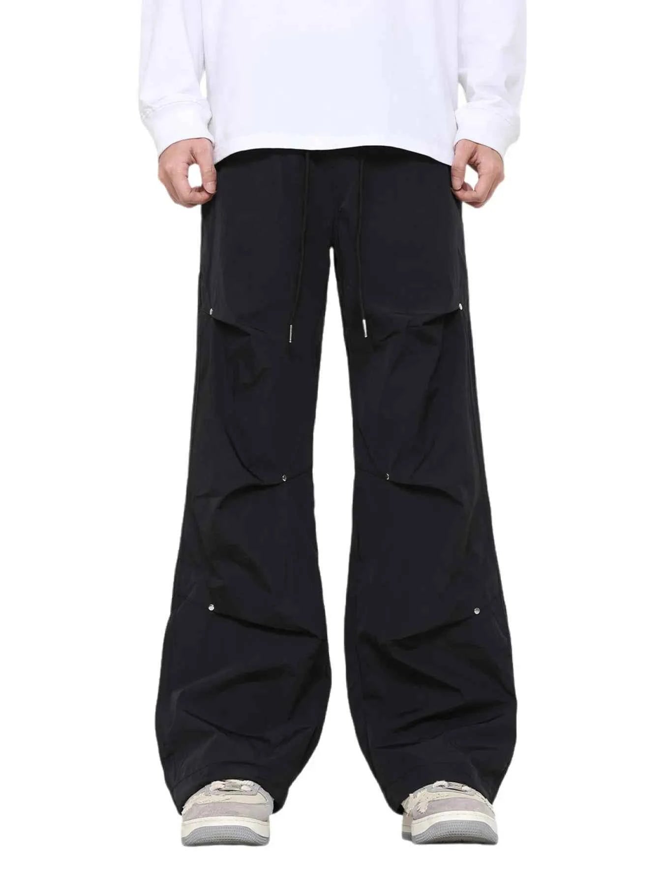 Men's Loose Fit Cargo Pants