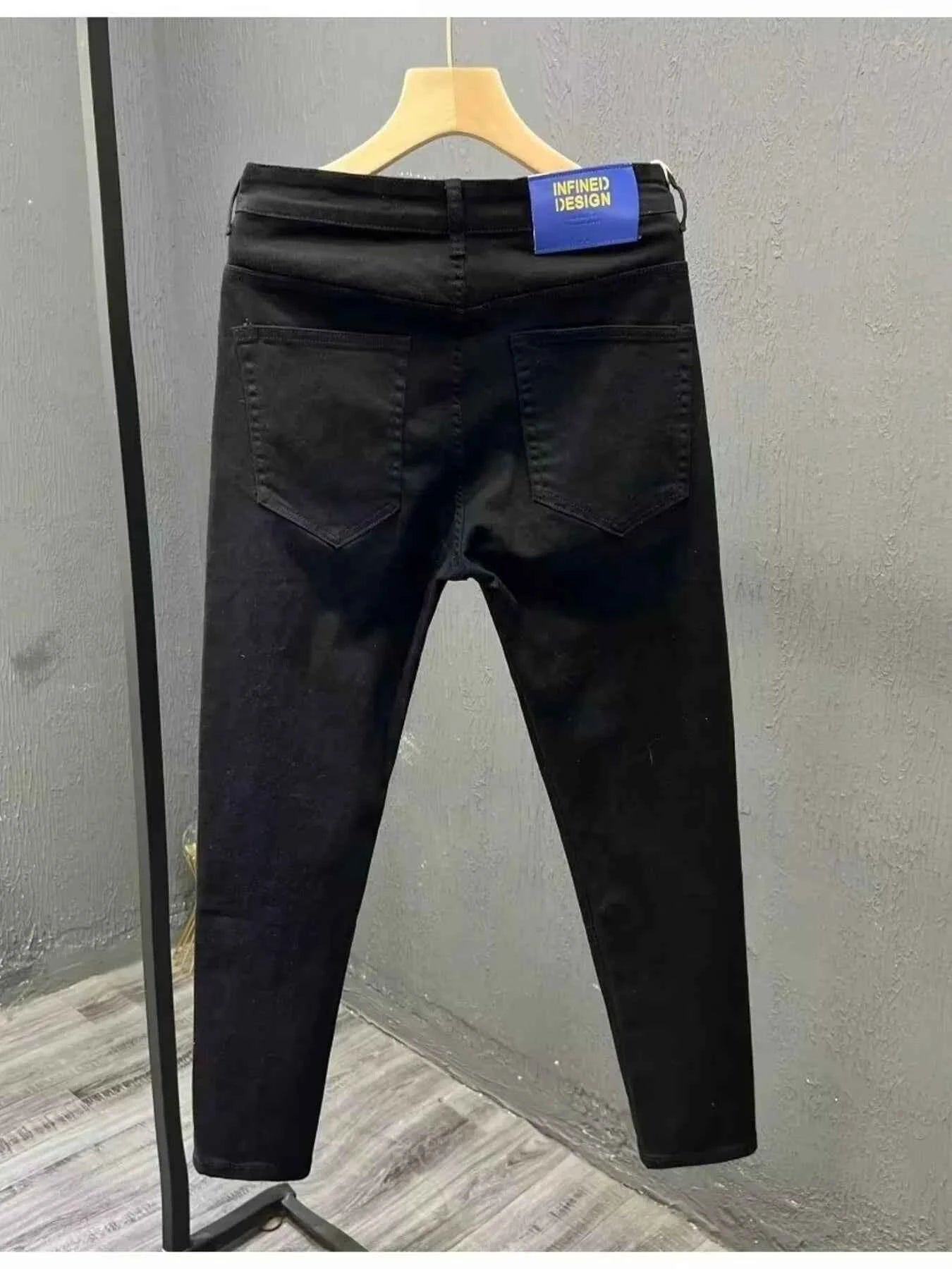 Men's Pocketed Slim Fit Jeans
