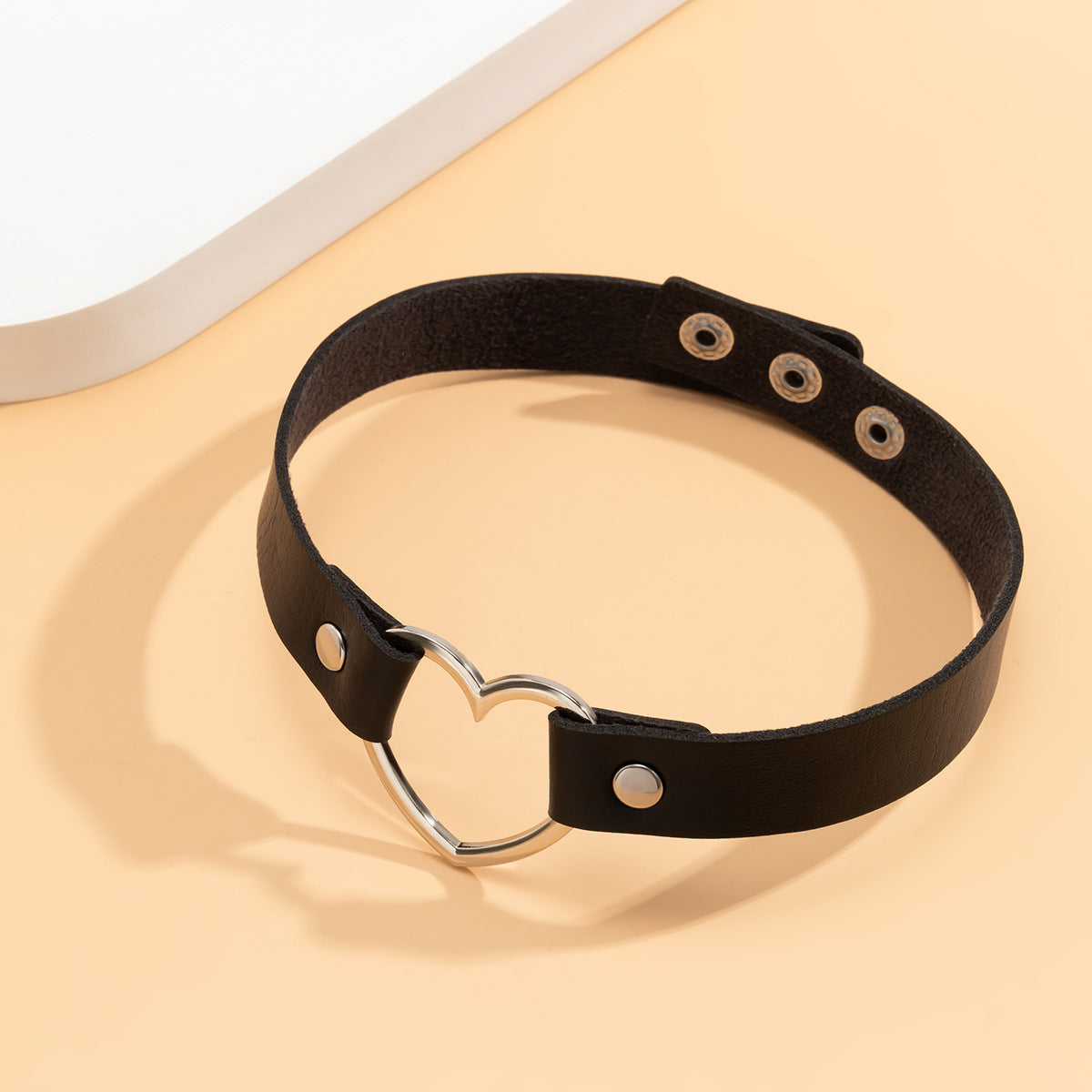 Heart Collar - Damned Threads