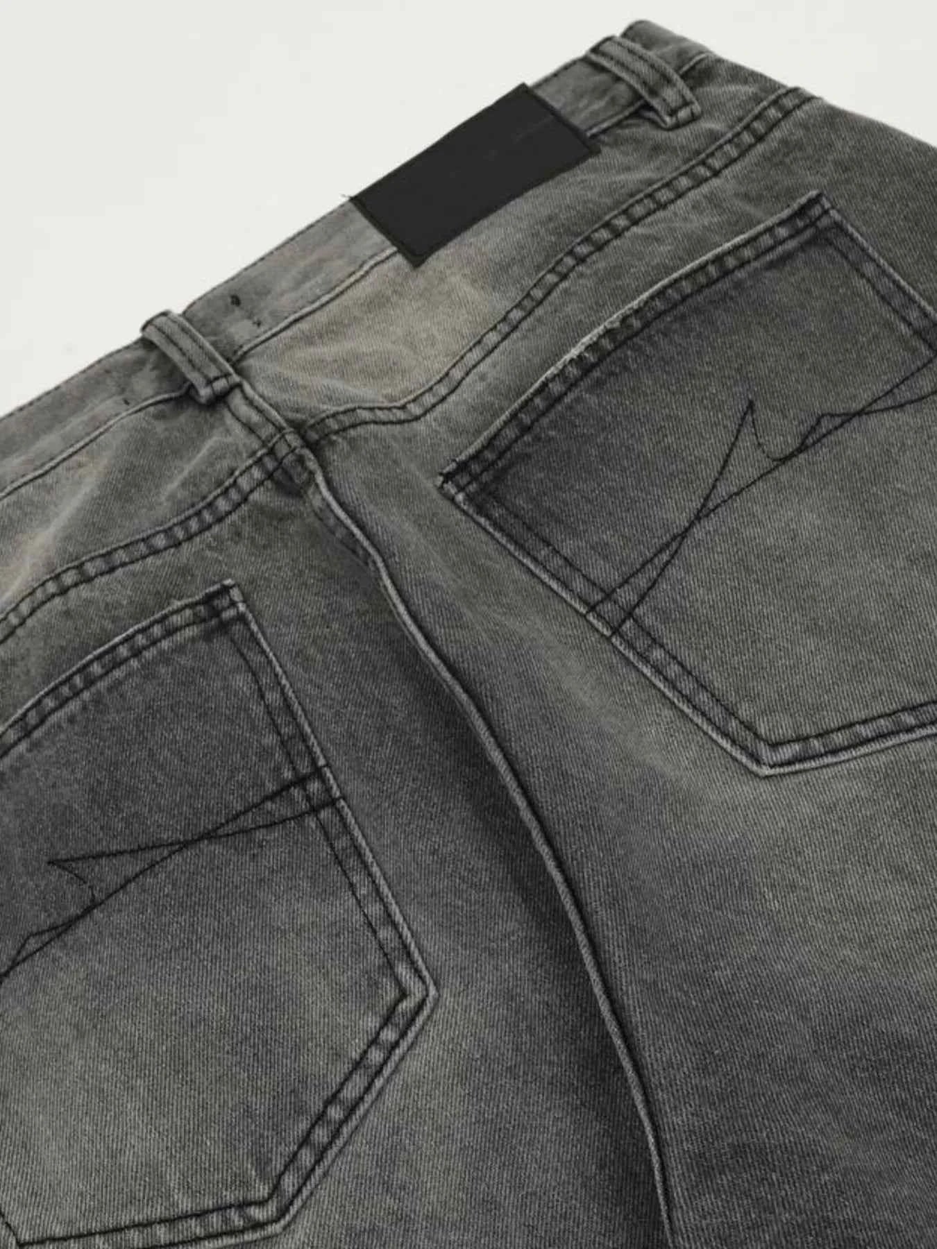 Men's Vintage Washed Distressed Wide-Leg Jeans