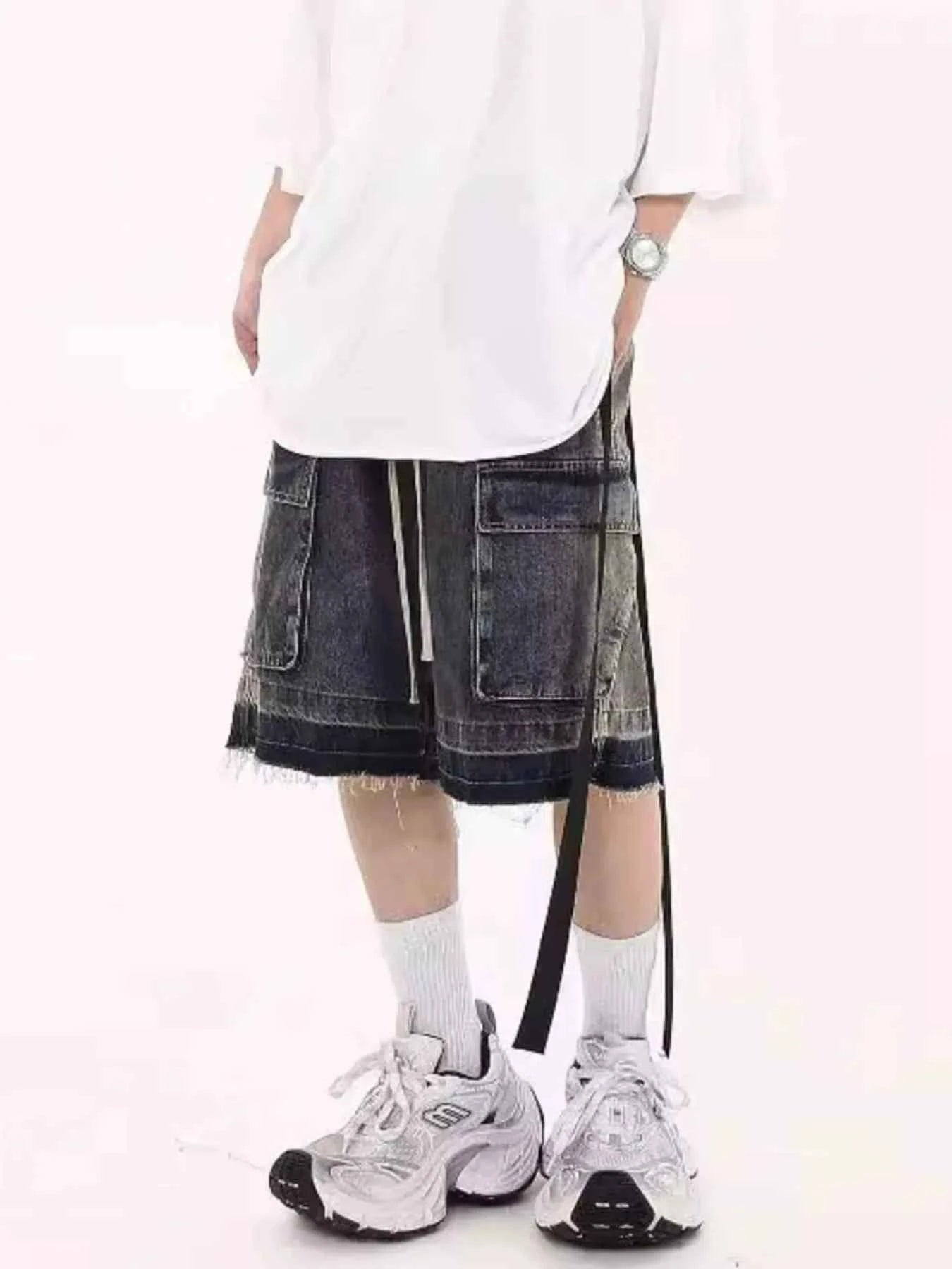 Men's Drawstring Cargo Denim Shorts with Zipper Detail