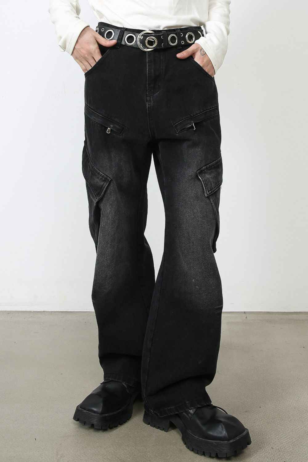 Men's Baggy Jeans with Cargo Pockets - Damned Threads