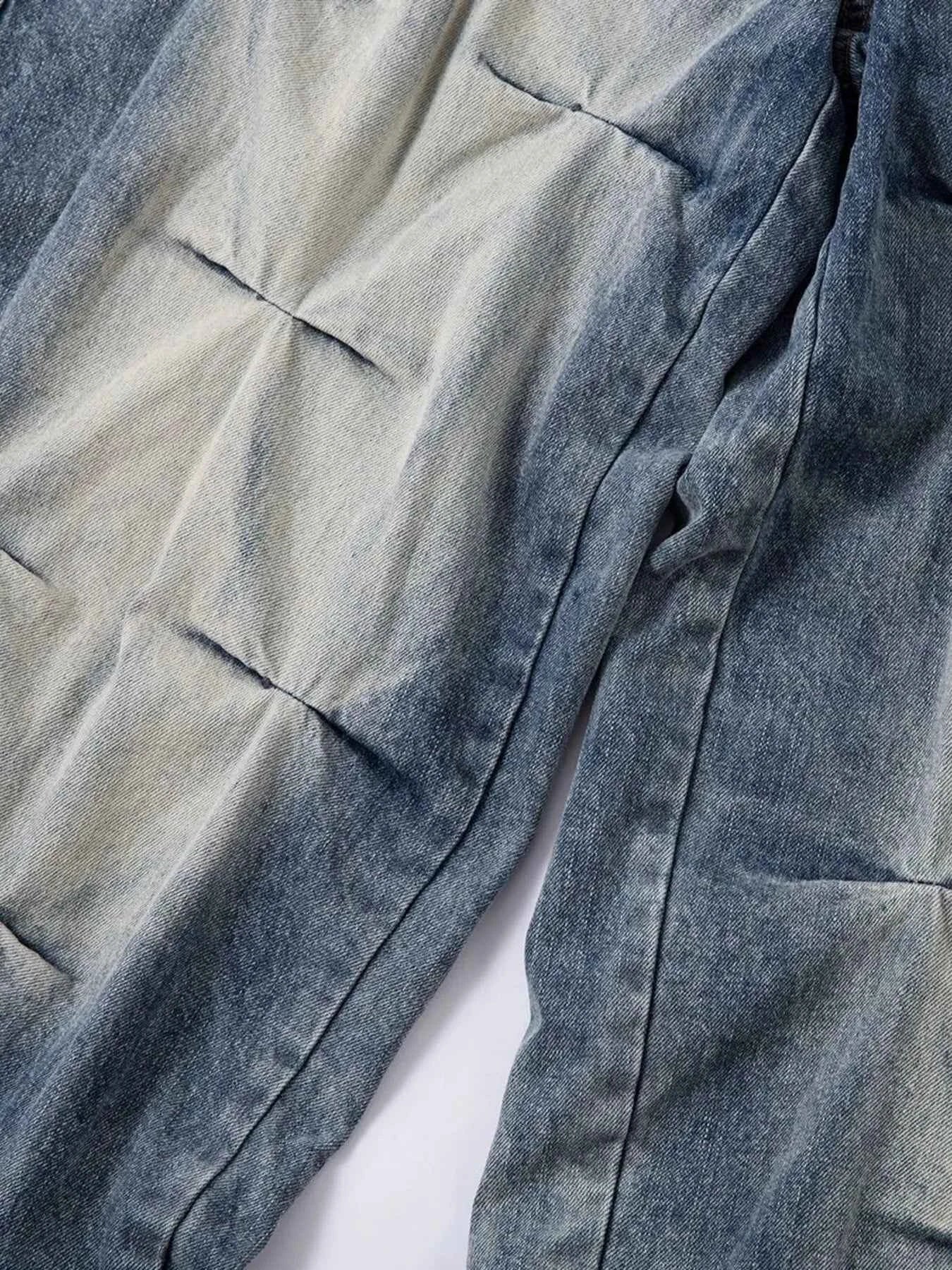 Men's Washed Wide Leg Pleated Jeans