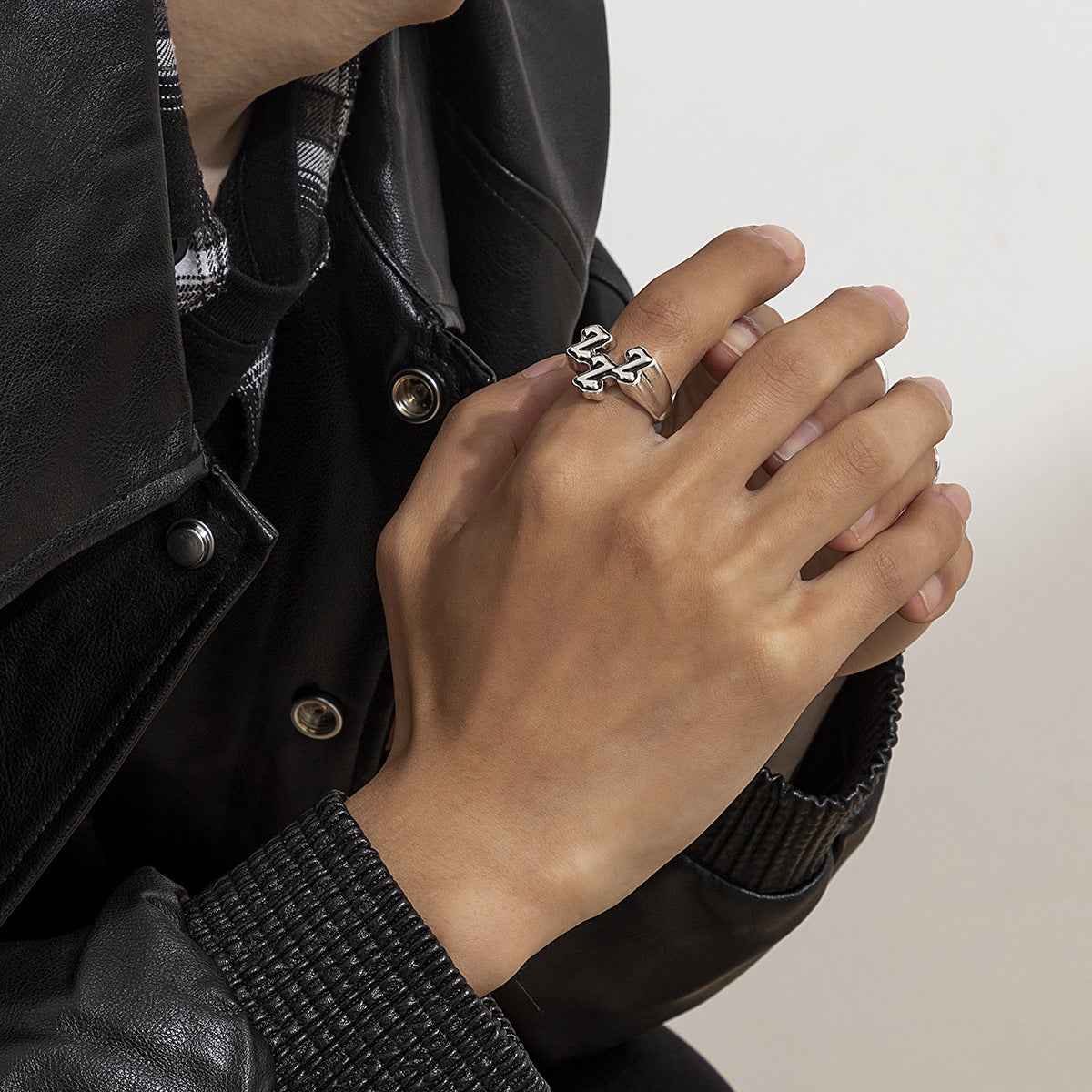 ZZZ Ring