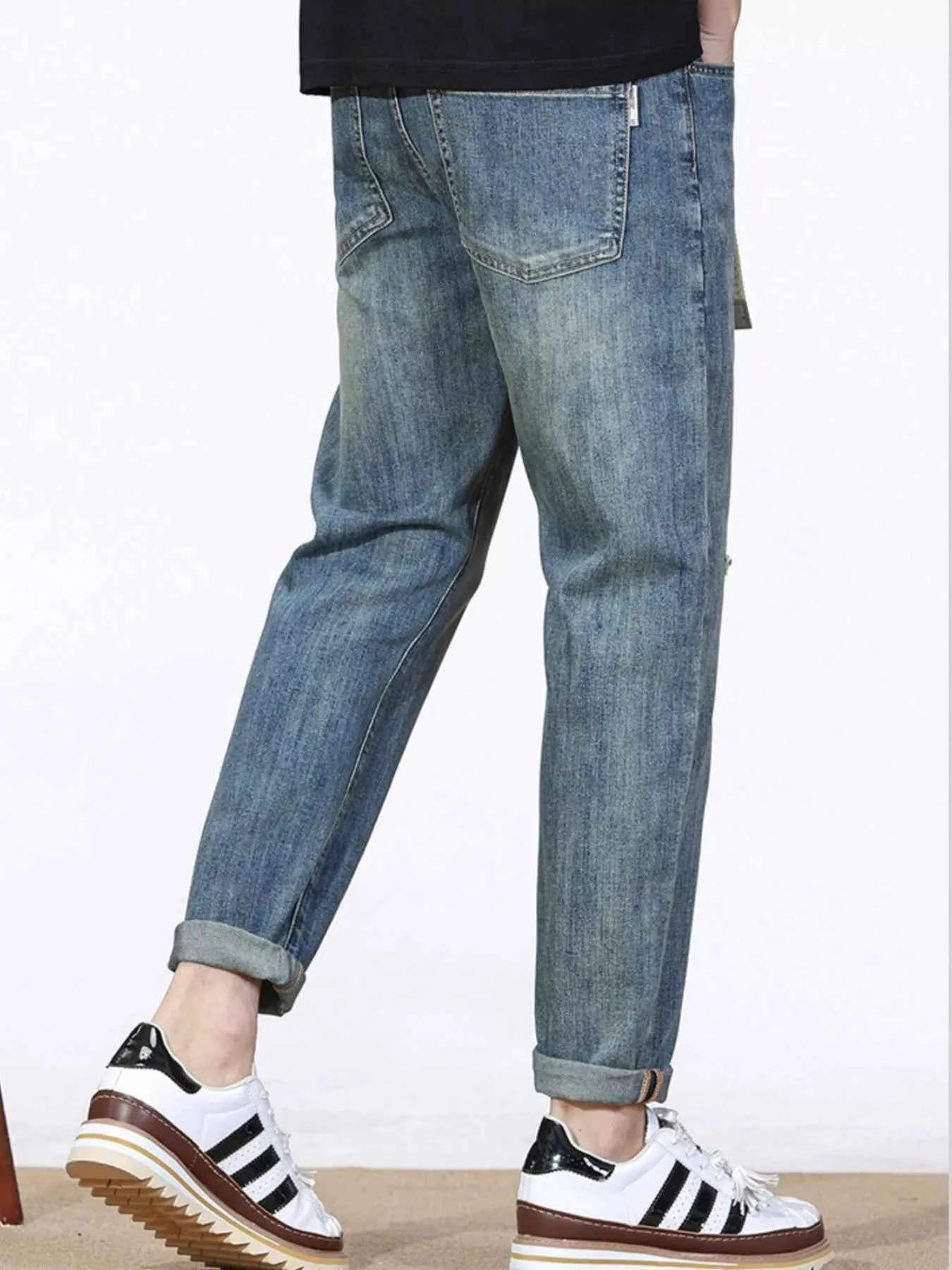 Men's Distressed Straight Leg Jeans